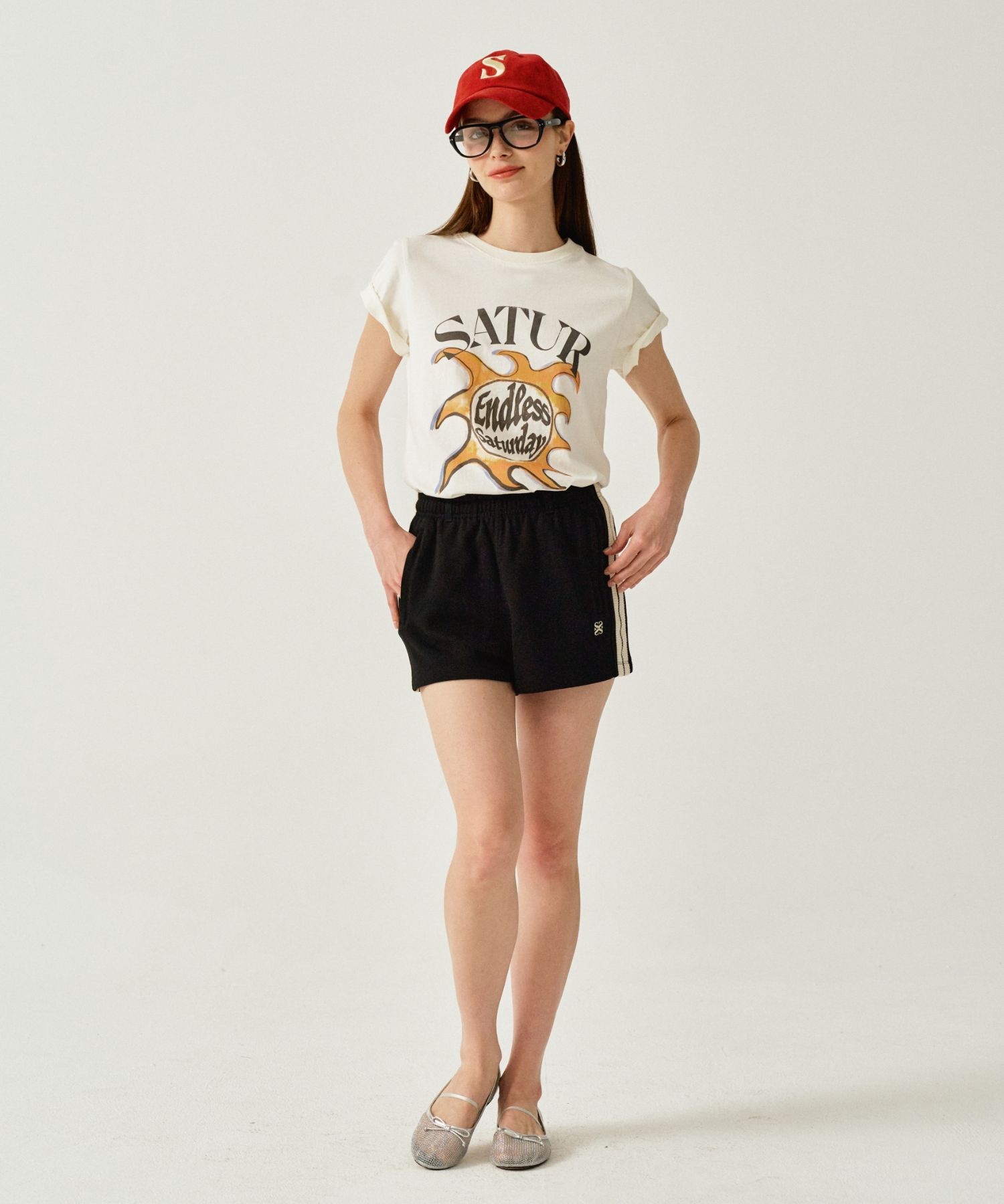 ★SATUR★ Smudge Logo Artwork Short Sleeve T-Shirt Retro Ivo MUSINSA | SATUR Smudge Logo Artwork Short Sleeve T-shirt