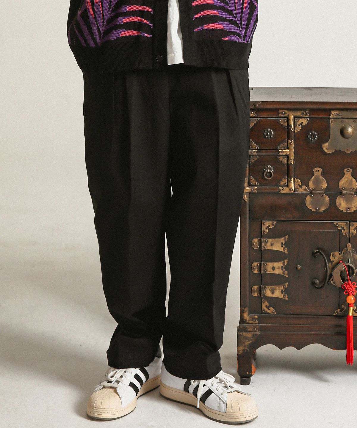 스테이지 네임(STAGE NAME) SS 투턱 실루엣 와이드 팬츠_블랙