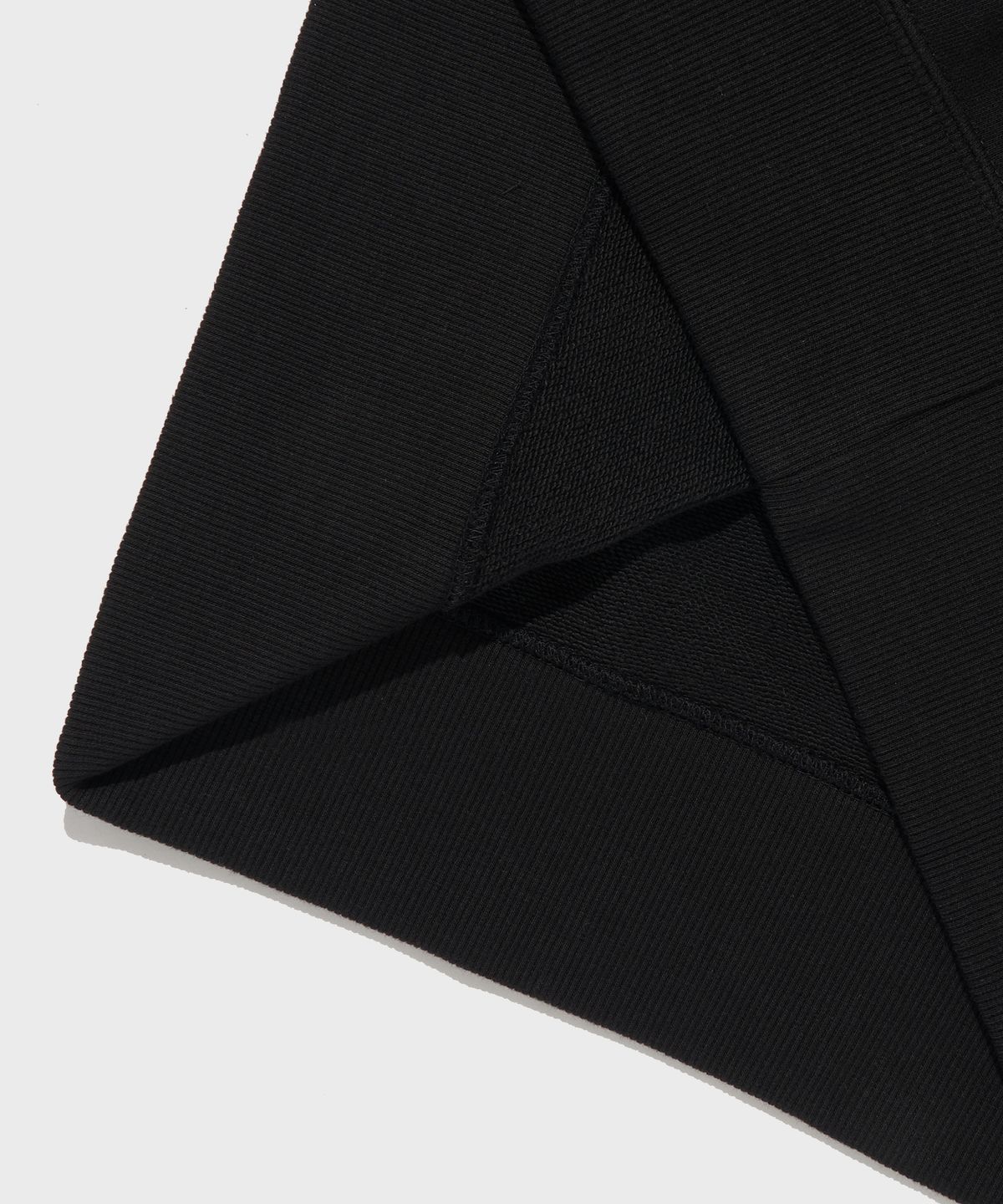 챔피온(CHAMPION) C로고 크루넥 스웨트셔츠 Black