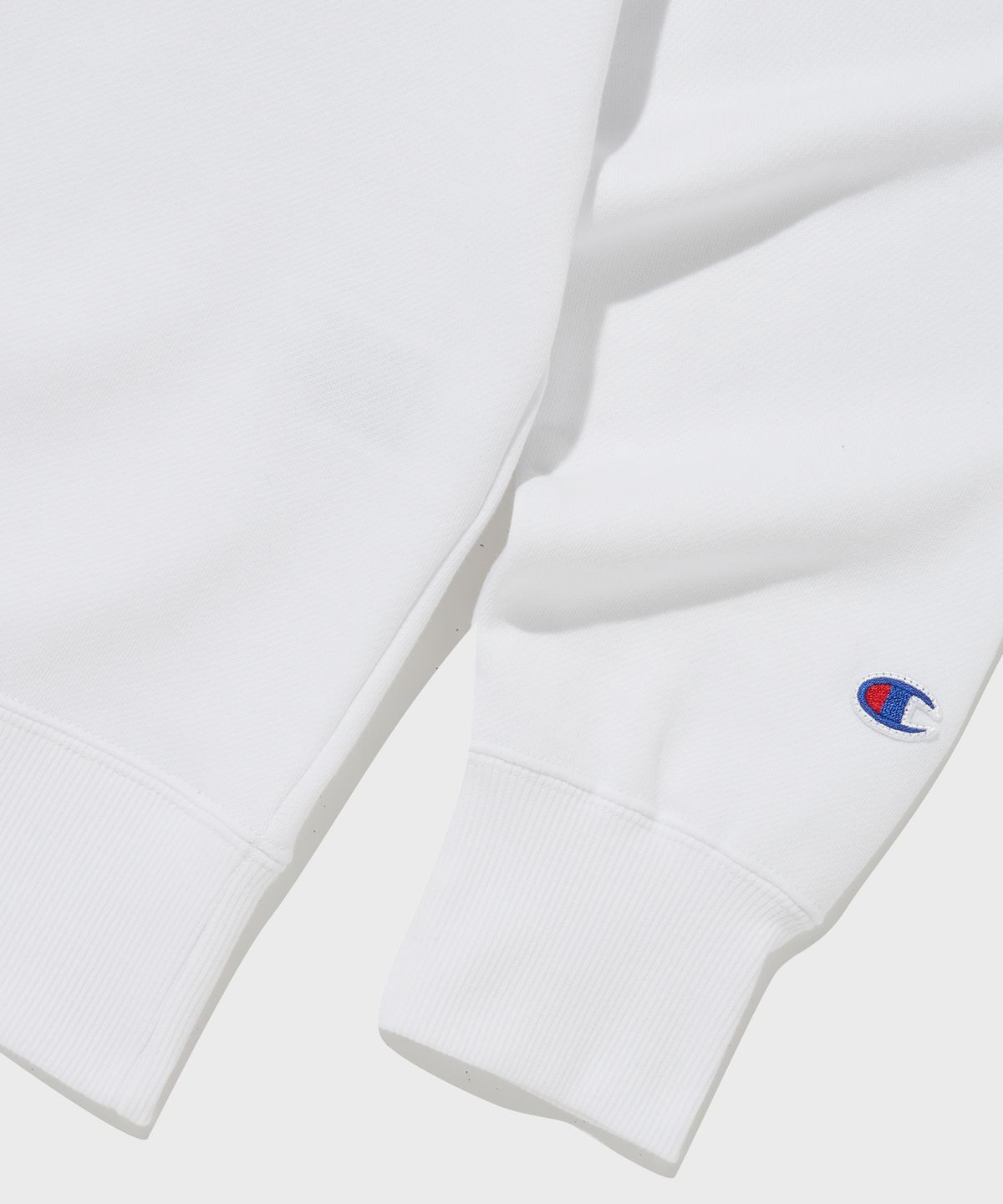 챔피온(CHAMPION) C로고 크루넥 스웨트셔츠 White