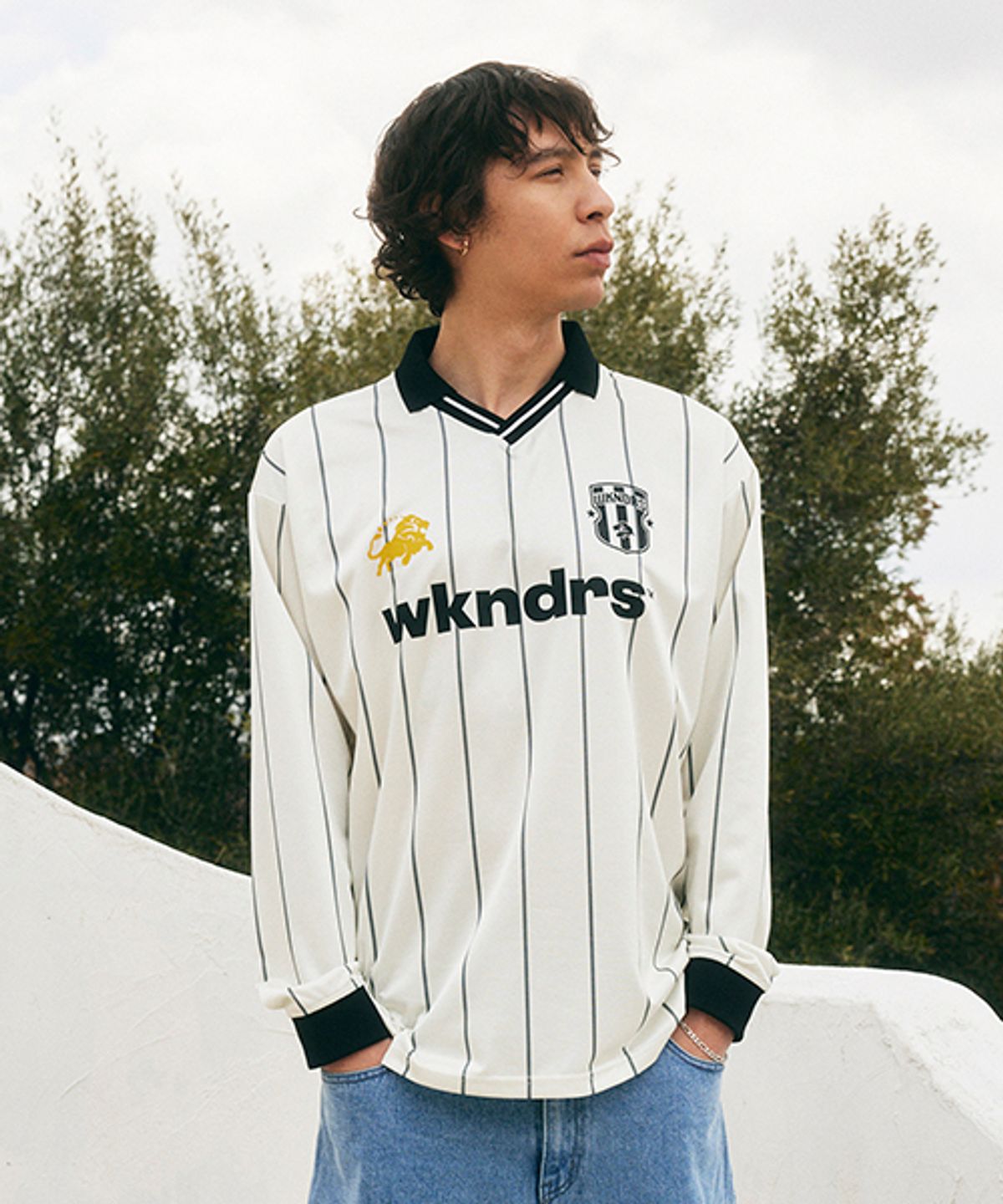 위캔더스(WKNDRS) KING SOCCER JERSEY (IVORY)