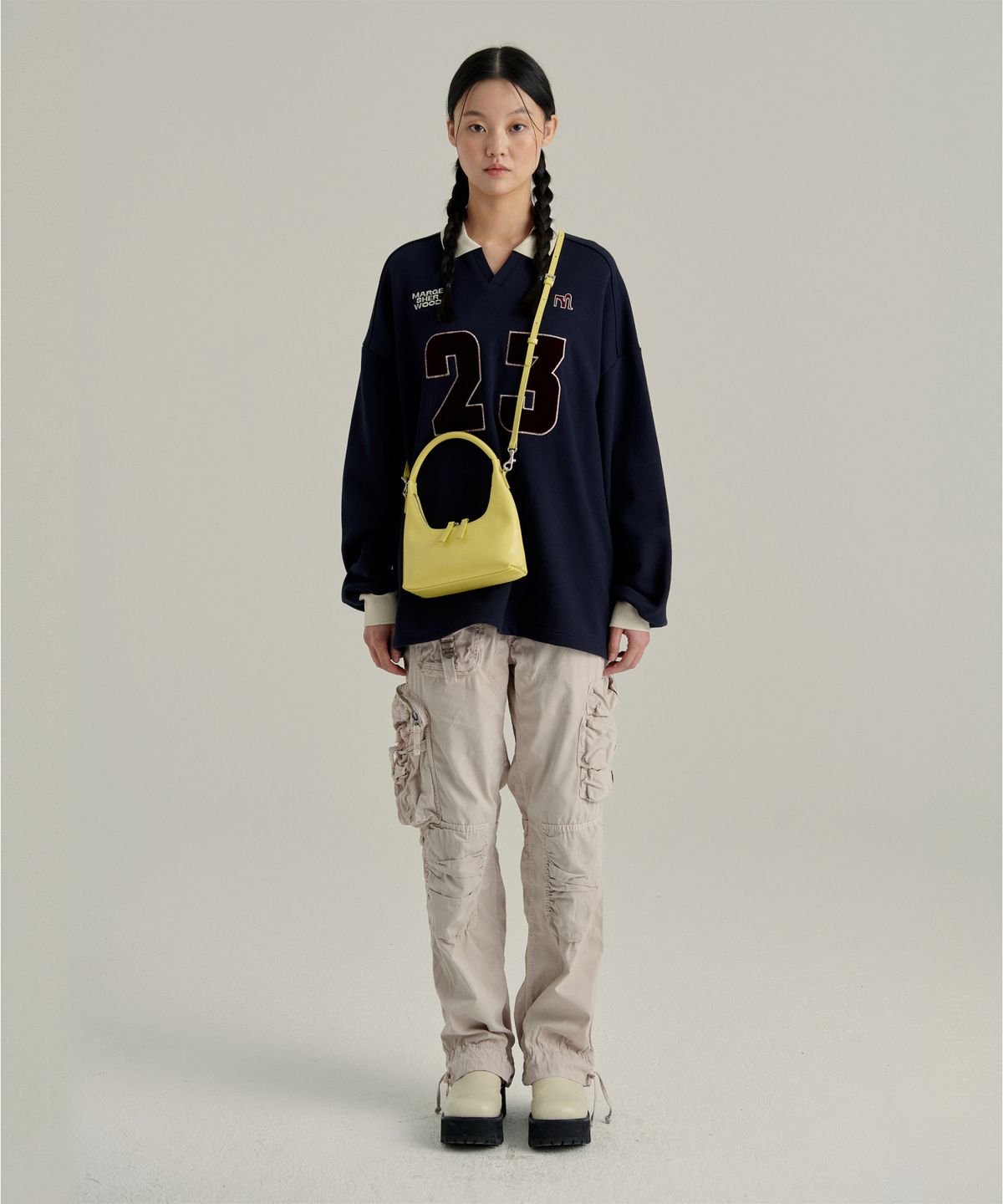마지셔우드(MARGESHERWOOD) HOBO MINI + STRAP - lemon crinkle