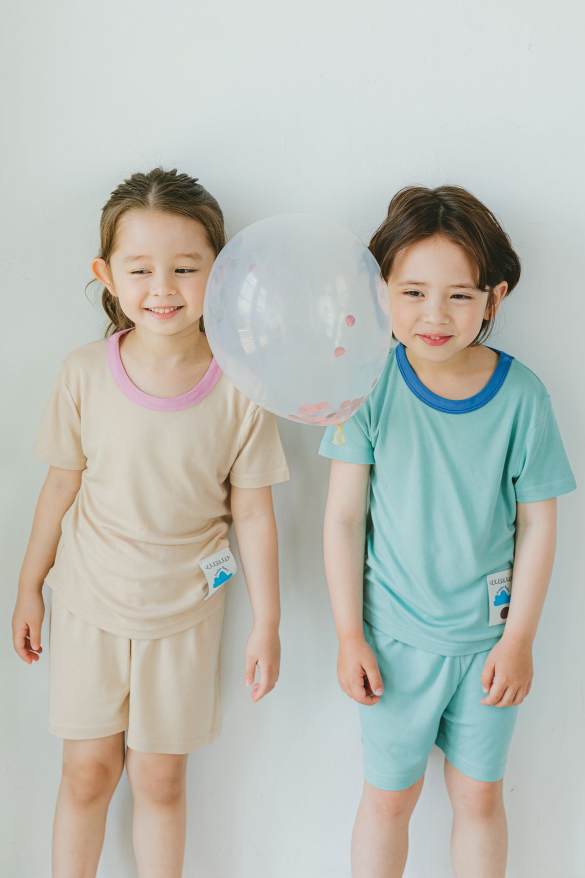 루루삐에르(LOULOU PIERRE) 클라우드 믹스앤매치 뱀부모달 실내복 셋업 (상의 1벌+하의 2벌 구성)