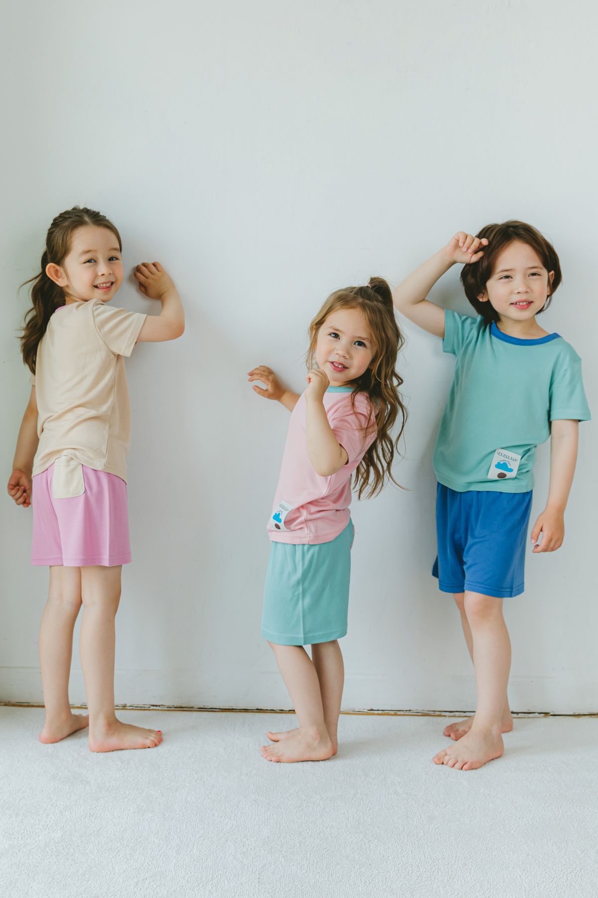 루루삐에르(LOULOU PIERRE) 클라우드 믹스앤매치 뱀부모달 실내복 셋업 (상의 1벌+하의 2벌 구성)