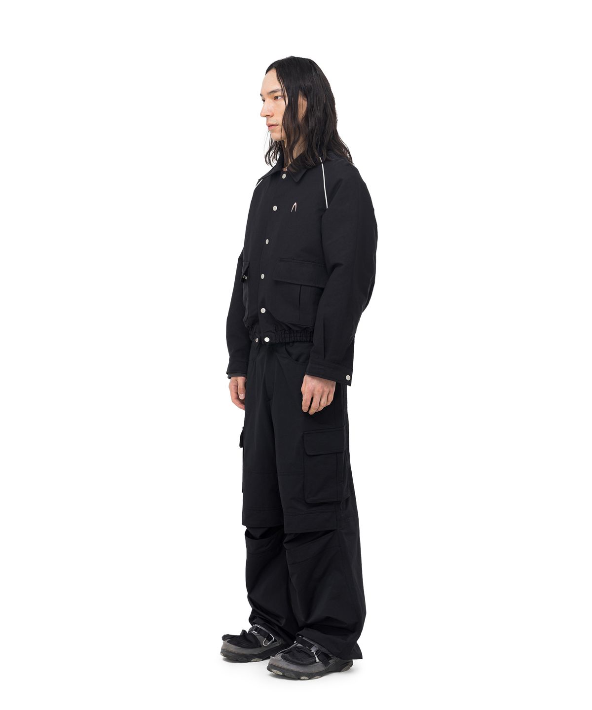 아캄(AAKAM) Knee Slit Cargo Pants (Black)