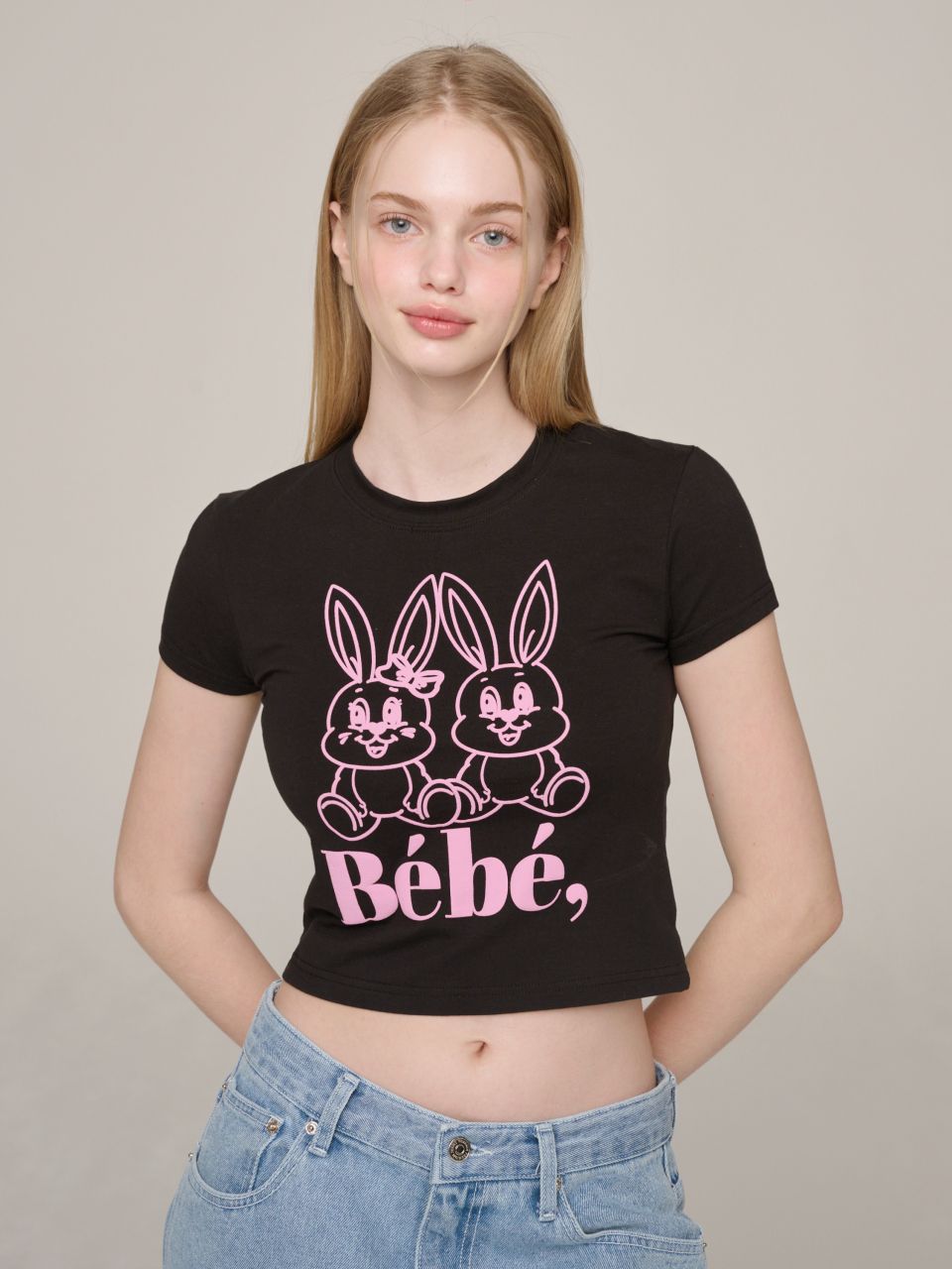 MUSINSA公式 | NOIRNINE Bébé Rabbit Crop T-shirts [BLACK]
