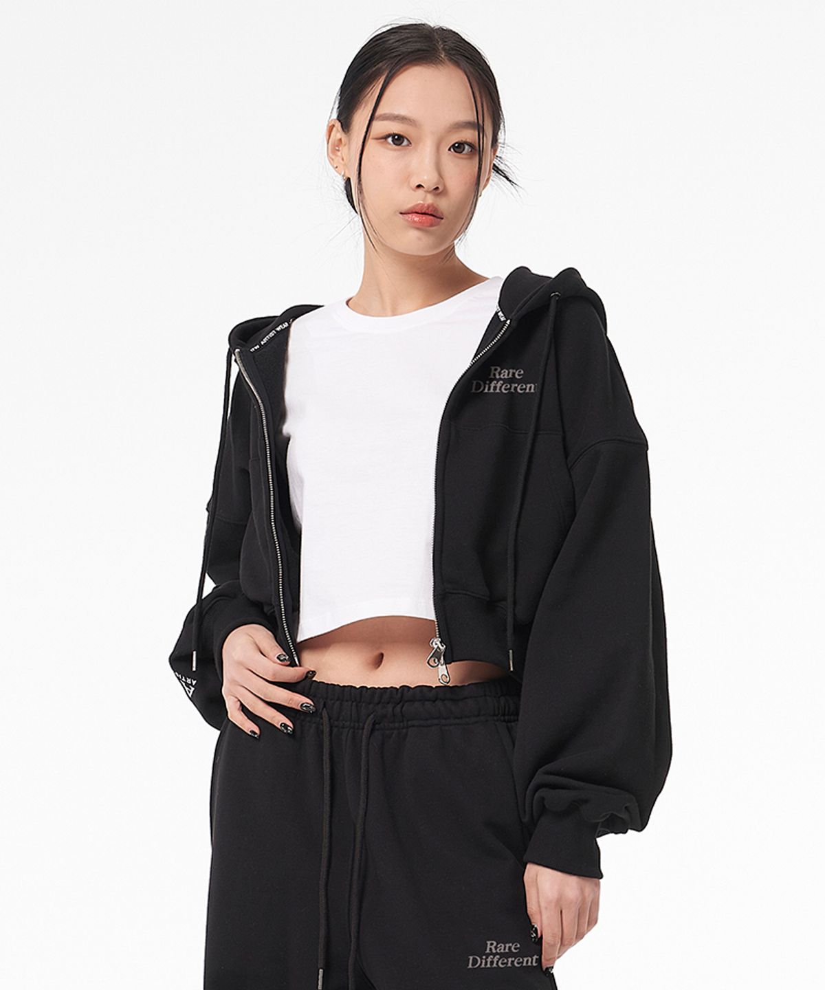 아티스트웨어(ARTISTWEAR) [ATW] 해프닝 크롭후드집업