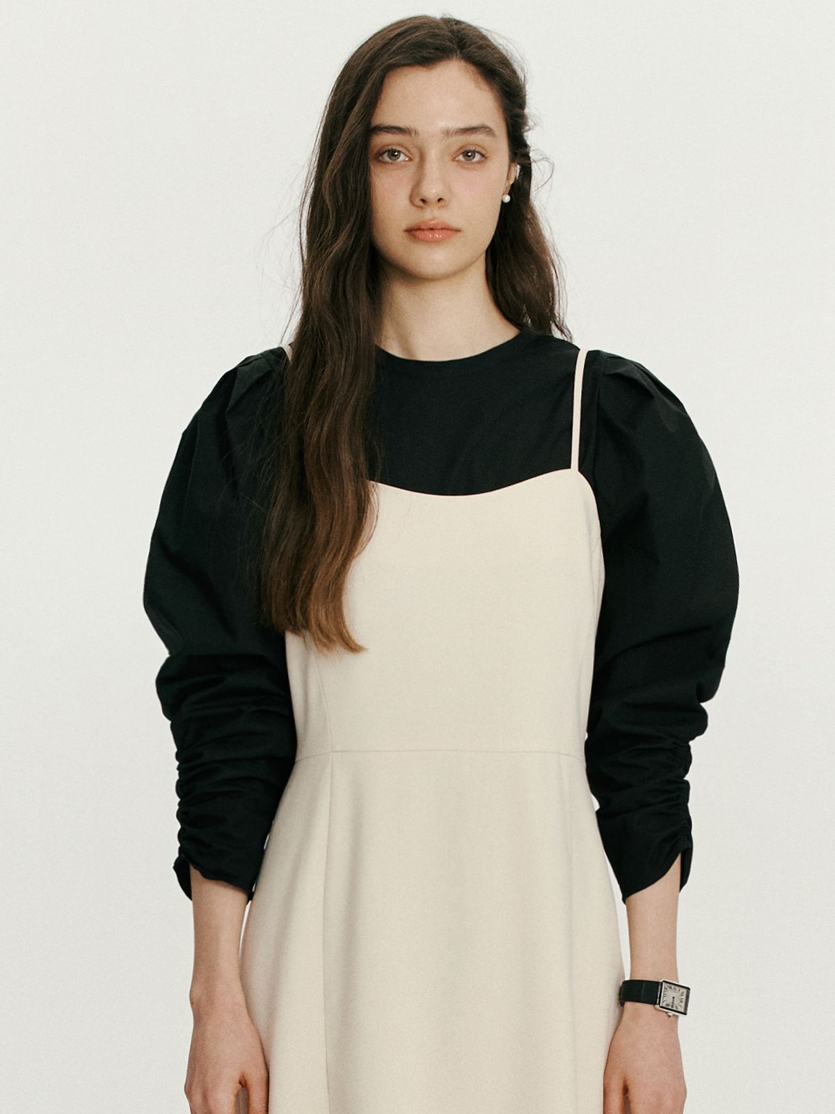 비뮤즈맨션(BEMUSE MANSION) 2 way volume blouse - White