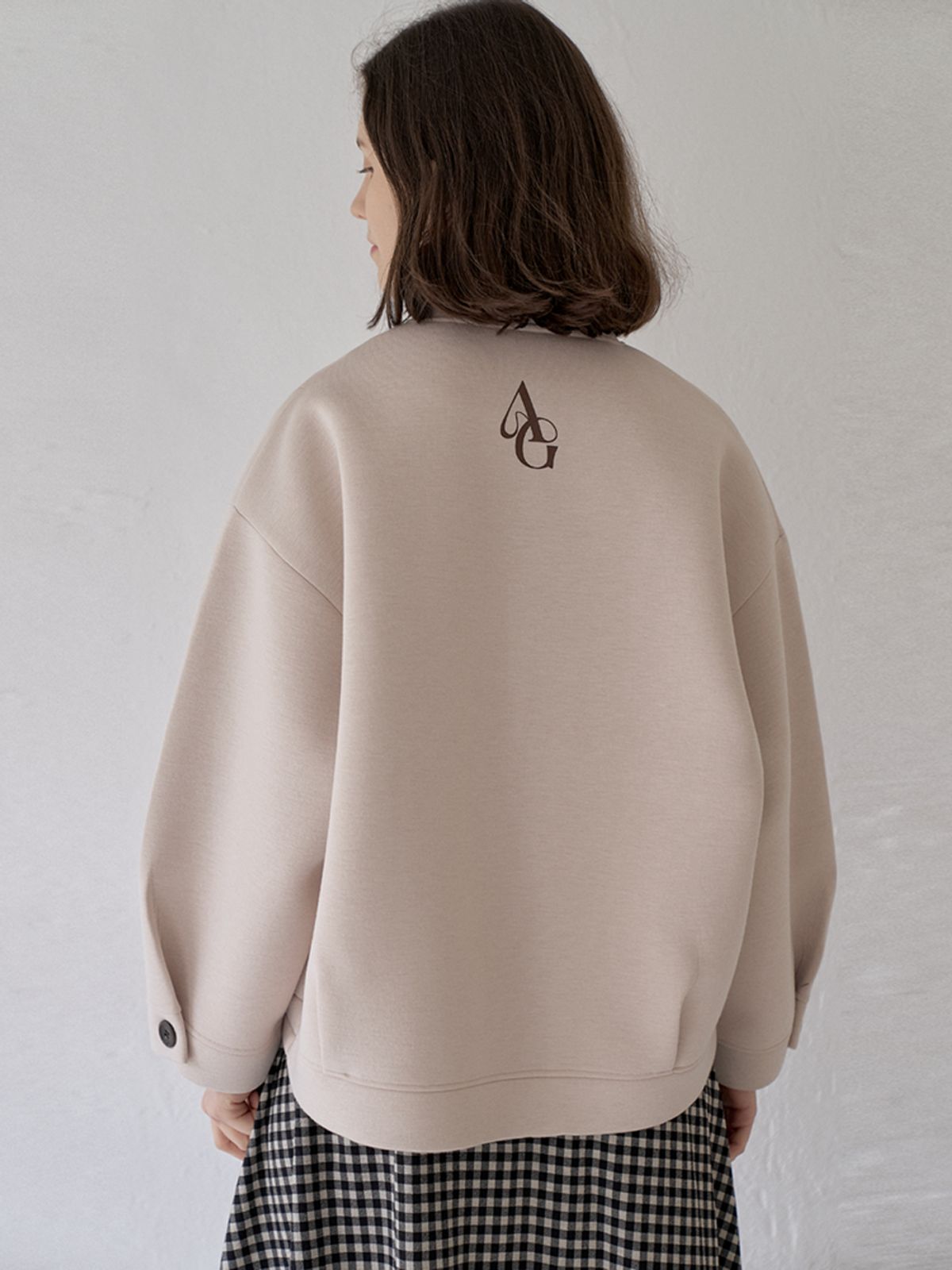 아방(AVANT-G) Neoplan Overfit Baseball Jumper - BEIGE