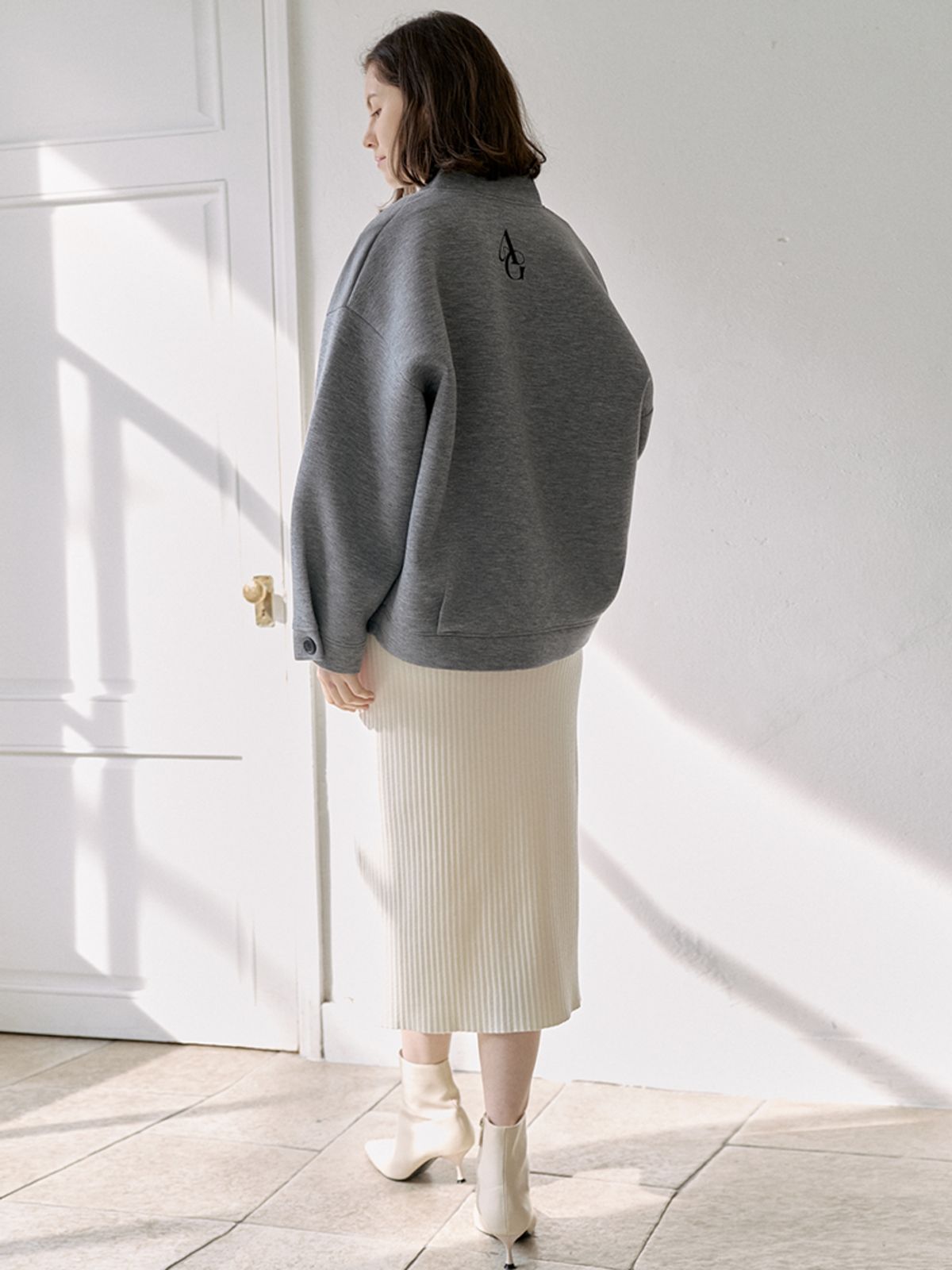 아방(AVANT-G) Neoplan Overfit Baseball Jumper - GREY