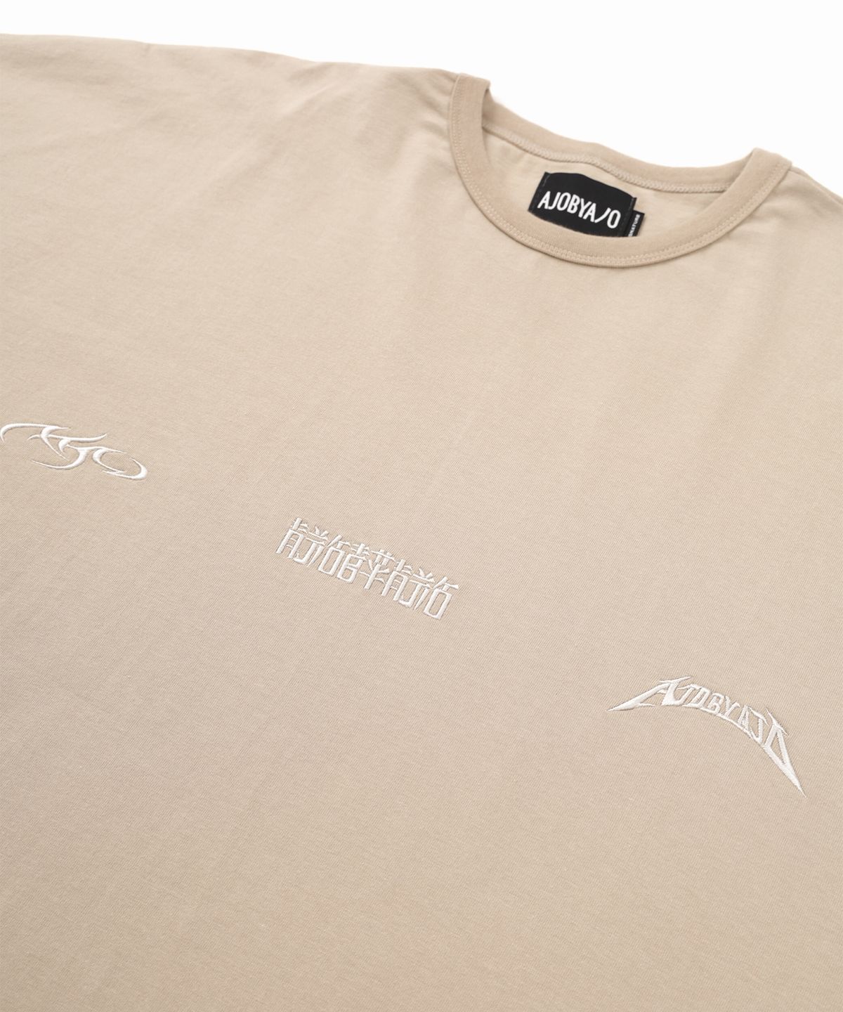 아조바이아조(AJOBYAJO) Total Logo T-Shirt [BEIGE]