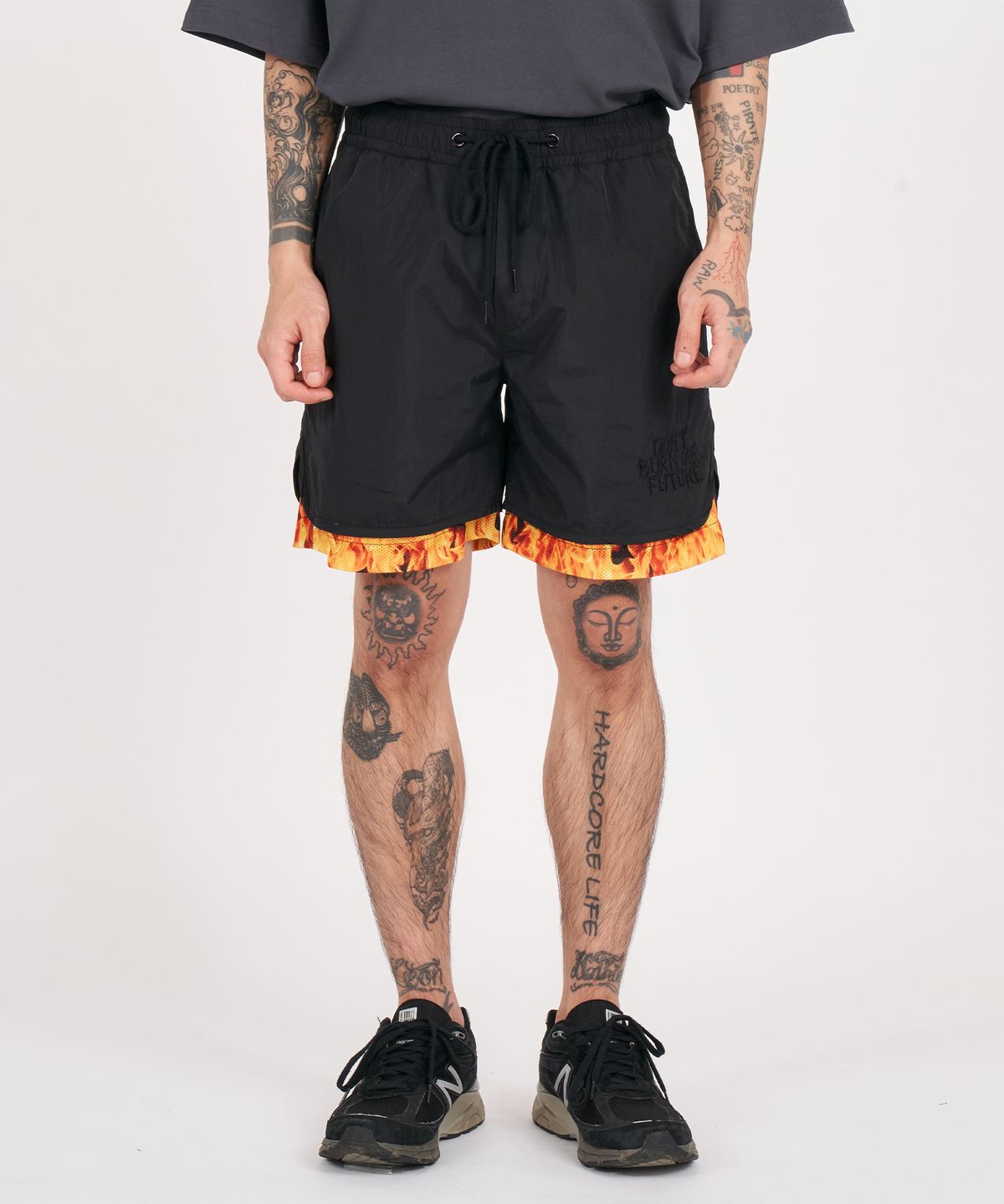 아조바이아조(AJOBYAJO) DBOF Fire Nylon Shorts [BLACK]