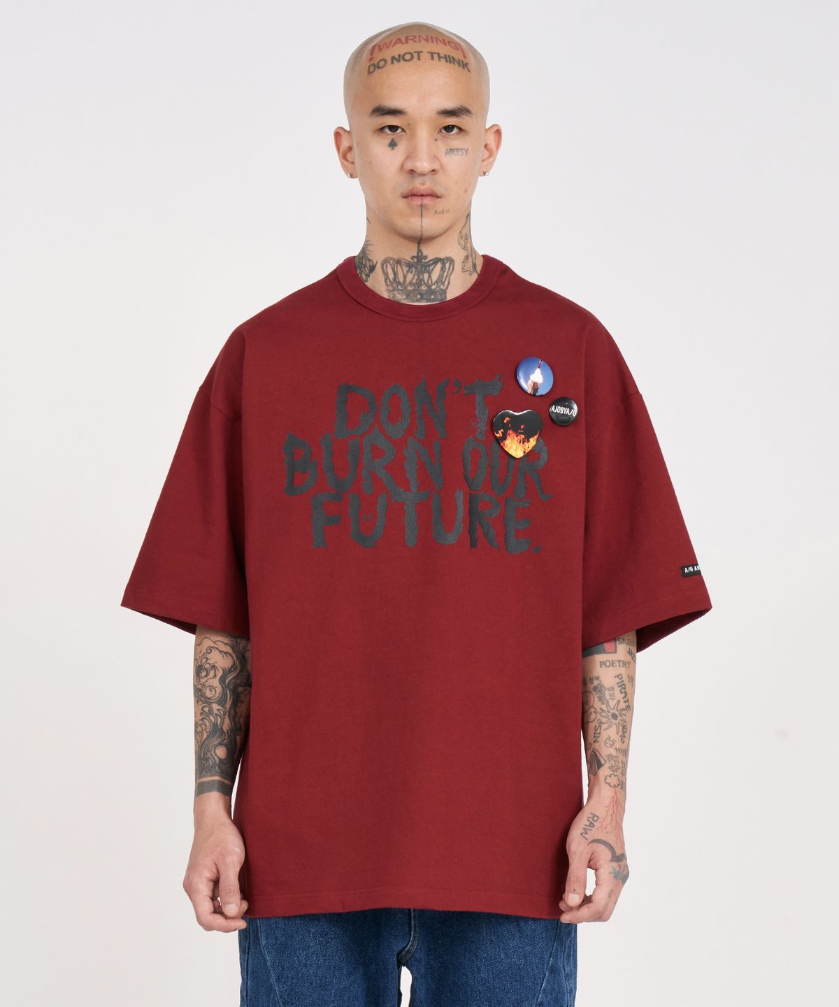 아조바이아조(AJOBYAJO) [PBA] DBOF Logo T-Shirt [BURGUNDY]