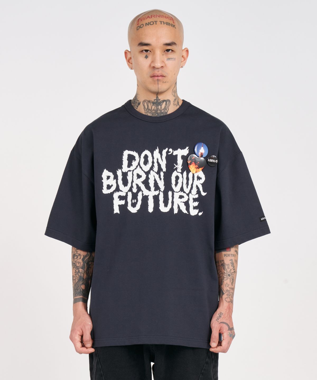 아조바이아조(AJOBYAJO) [PBA] DBOF Logo T-Shirt [DARK NAVY]