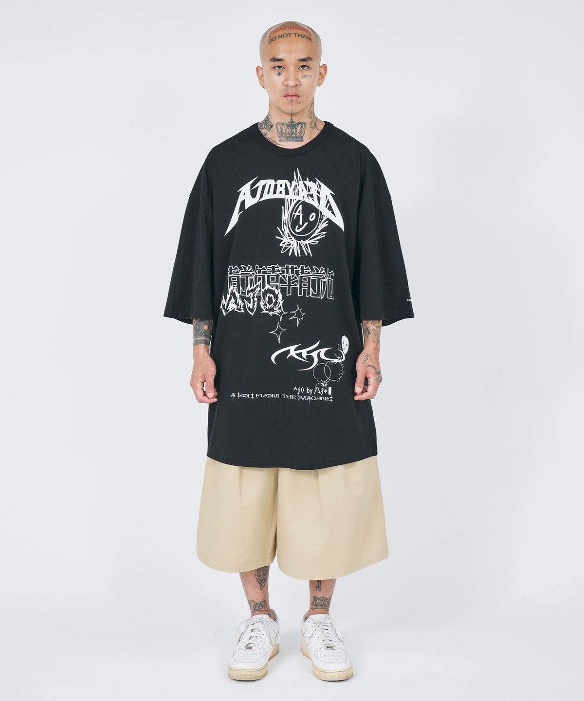 아조바이아조(AJOBYAJO) [PBA] AJO Collage T-Shirt [BLACK]