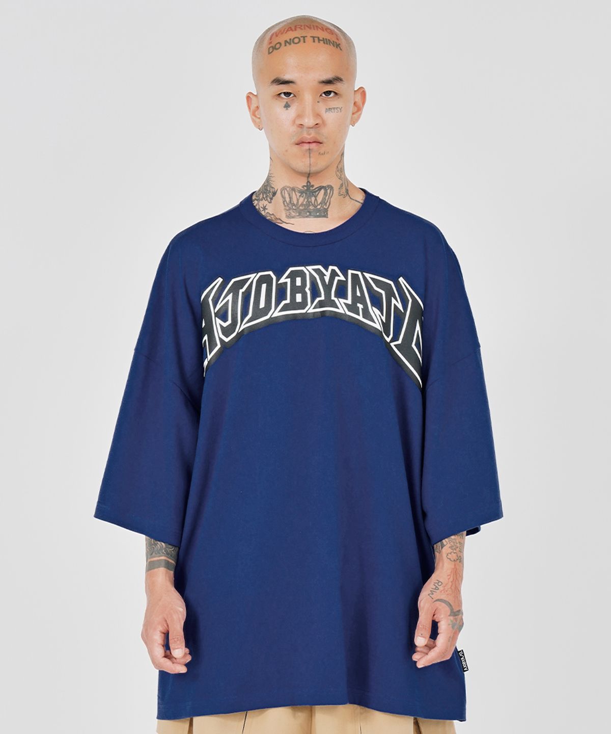 아조바이아조(AJOBYAJO) [PBA] AJOLICA T-Shirt [BLUE]