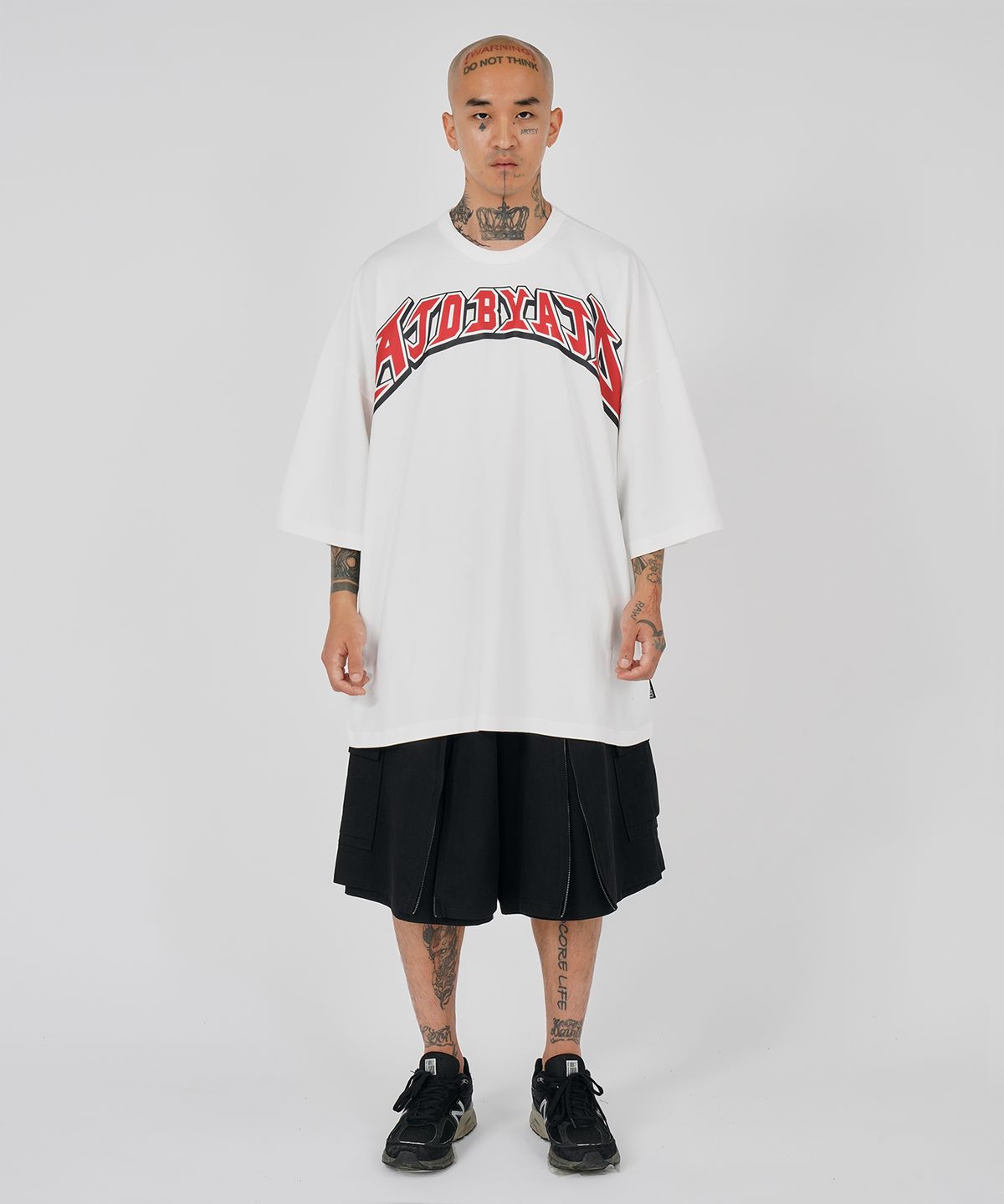 아조바이아조(AJOBYAJO) [PBA] AJOLICA T-Shirt [WHITE]