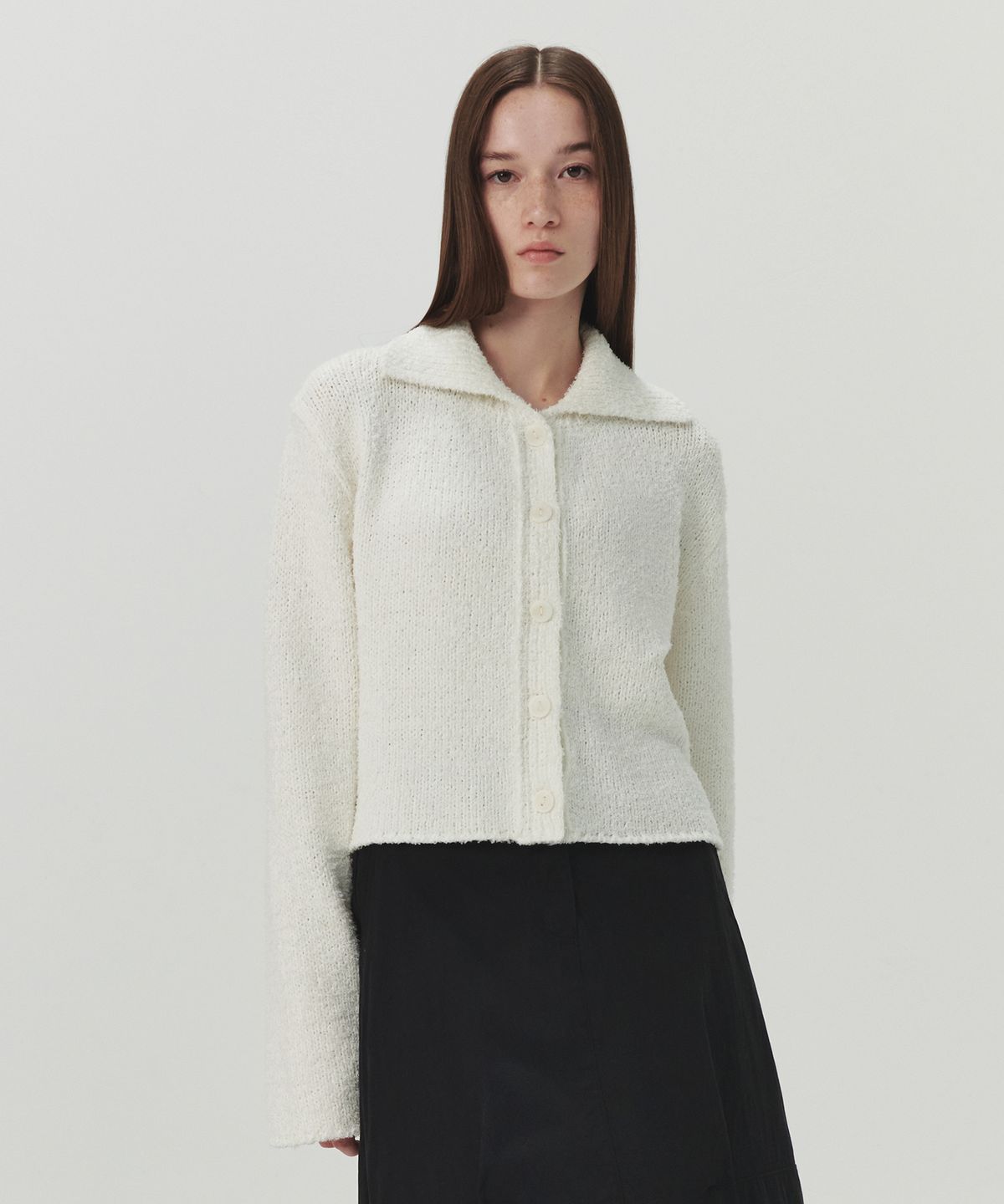 르바(LEVAR) Blending Tape Yarn Cardigan - Ivory