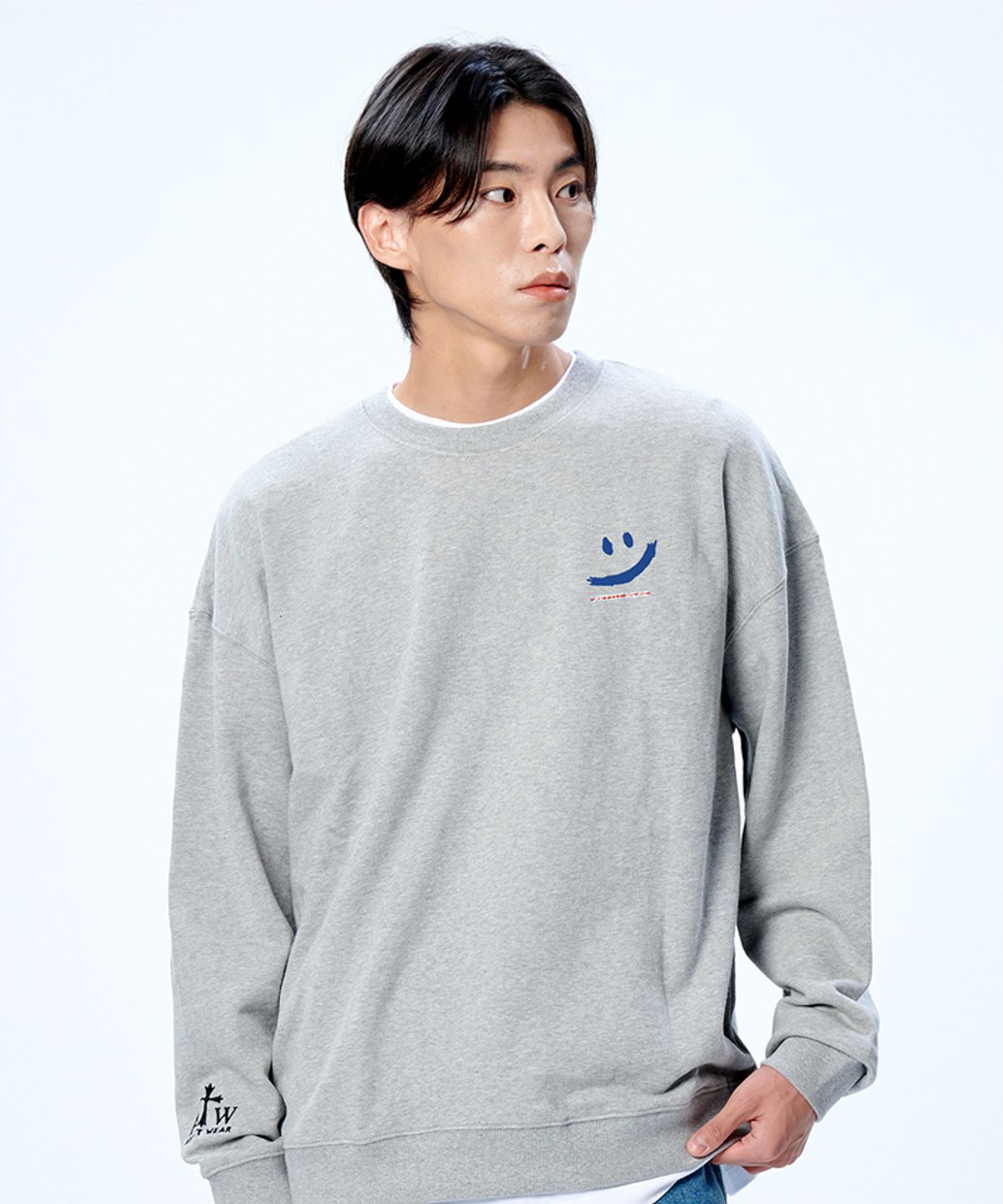 아티스트웨어(ARTISTWEAR) [ATW X 아트랩차차] 수퍼해피 맨투맨