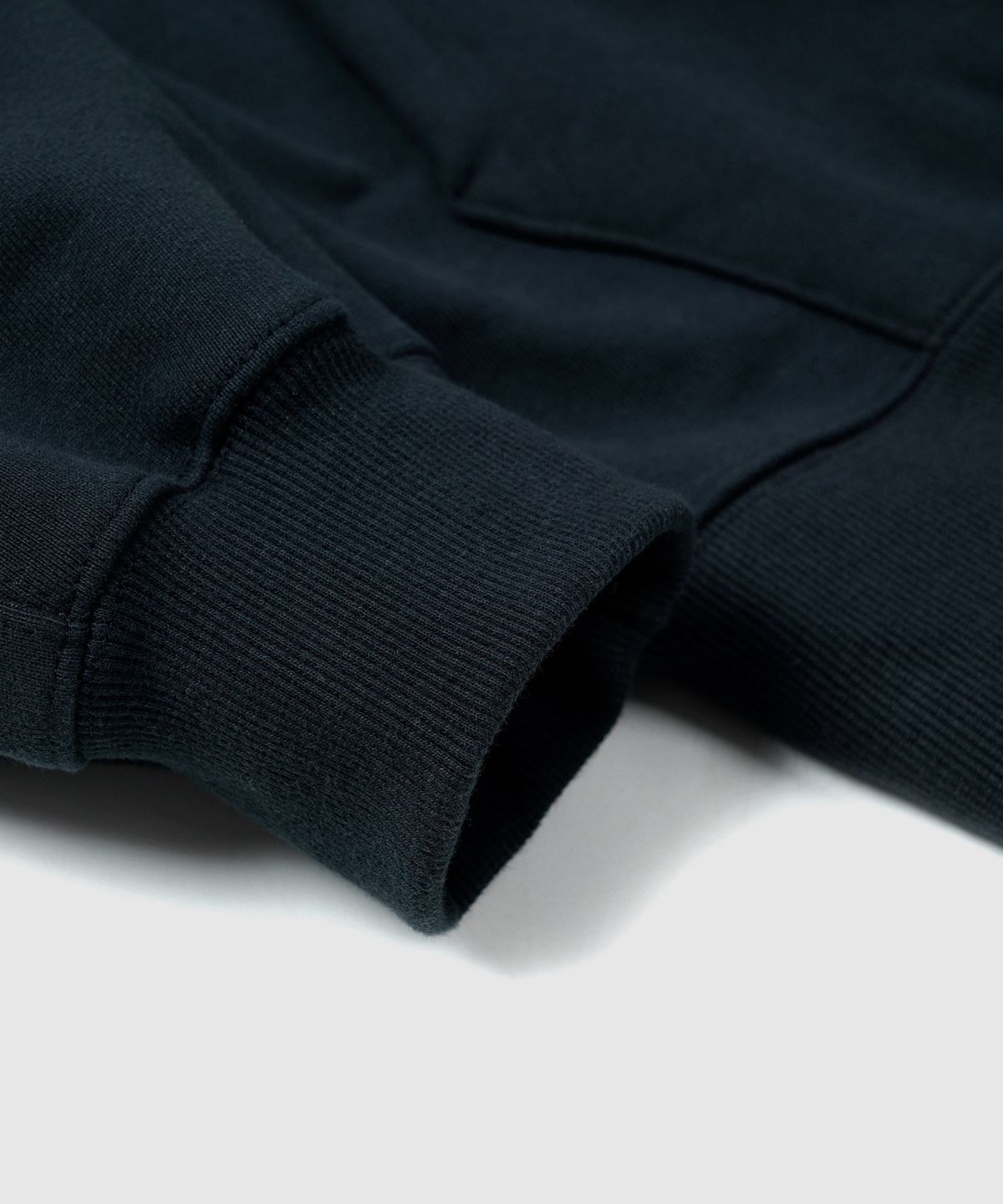 프리즘웍스(FRIZMWORKS) RAZOR BLADE HOODY _ NAVY