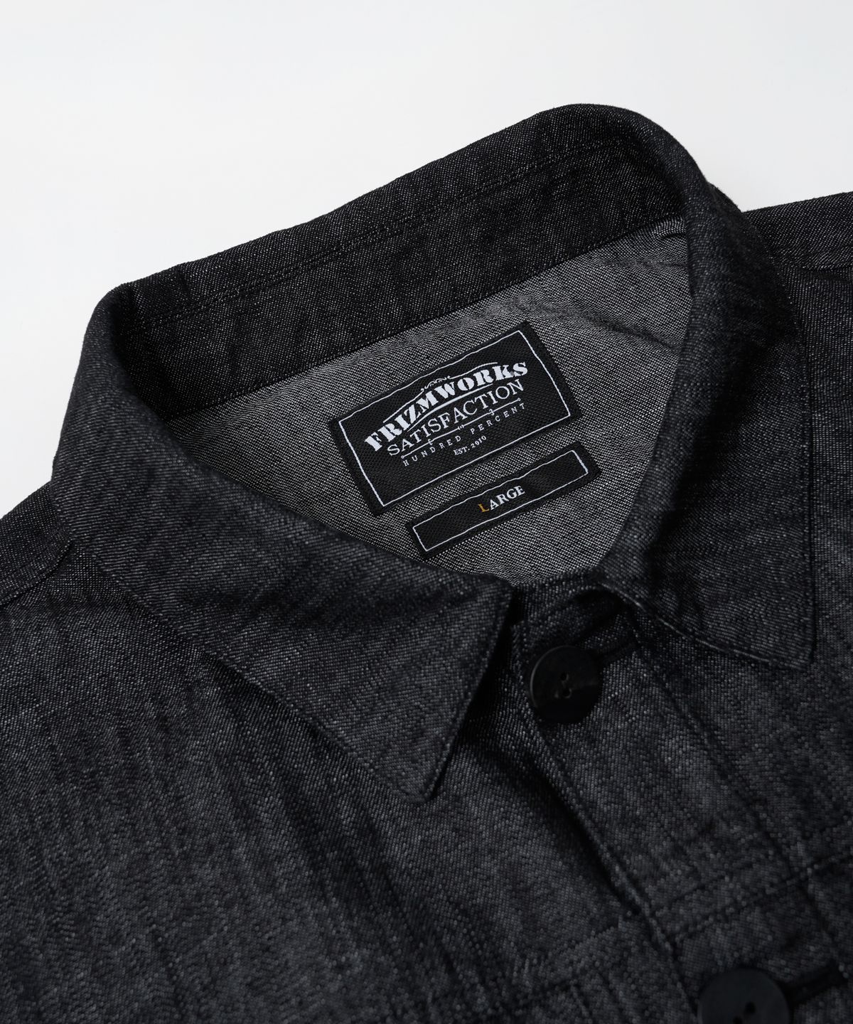 프리즘웍스(FRIZMWORKS) SHIRRING TRUCKER JACKET _ BLACK