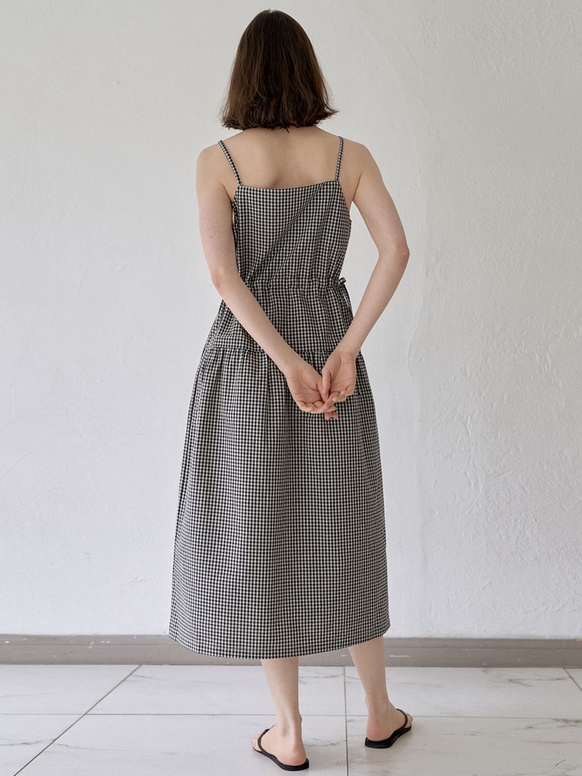 아방(AVANT-G) Gingham Check String Layered Dress - BLACK