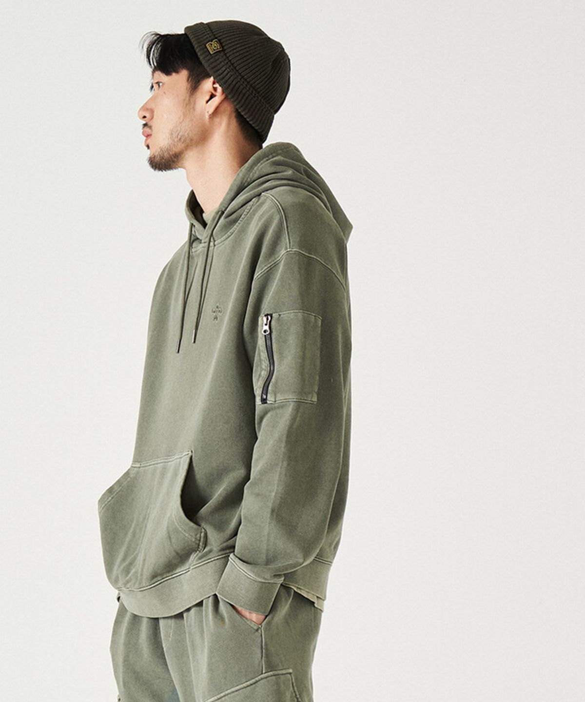 힐리먼트(HELEMENT) 베이퍼 피그먼트 후드 스웻(L/Khaki)