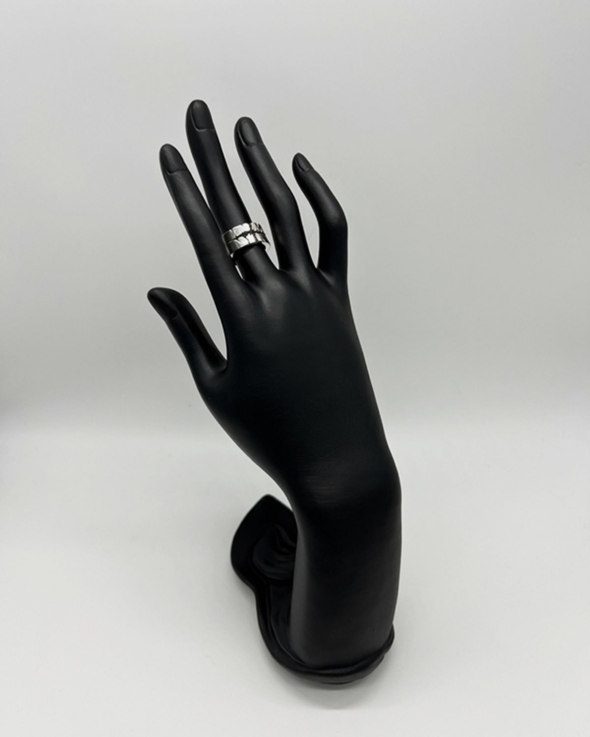 팬도럼주얼리(PANDORUMJEWELRY) 균열(龜裂)