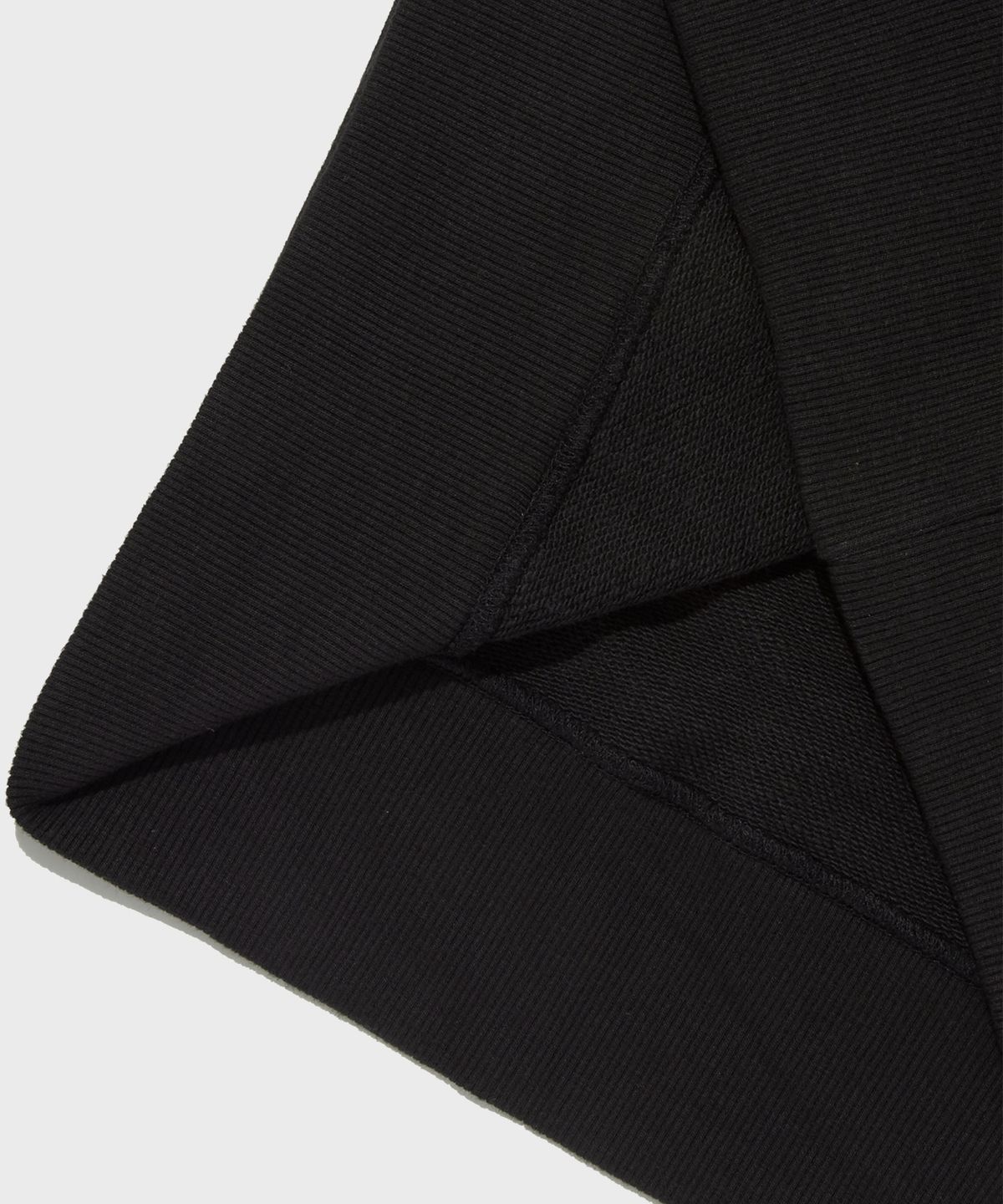 챔피온(CHAMPION) 베이직 C로고 후드 티셔츠 Black