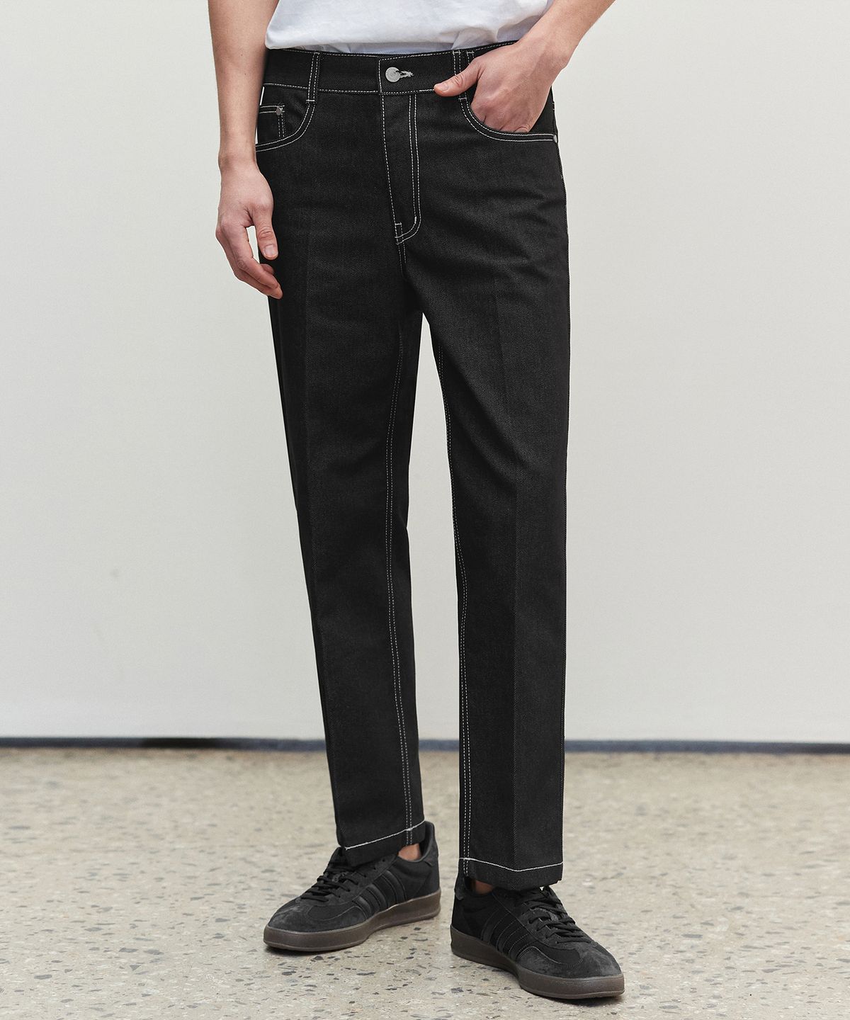 데케트(DECET) Dawn Cropped Tapered Jeans DCPT001CPBlack