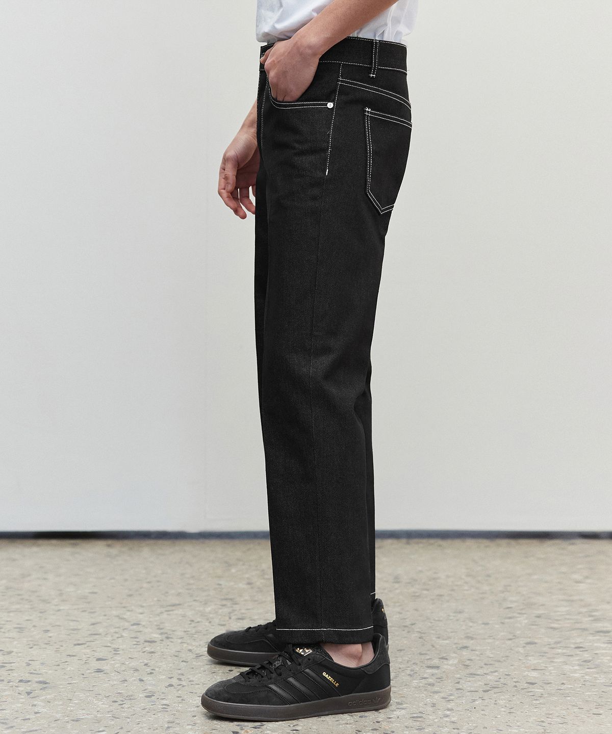 데케트(DECET) Dawn Cropped Tapered Jeans DCPT001CPBlack