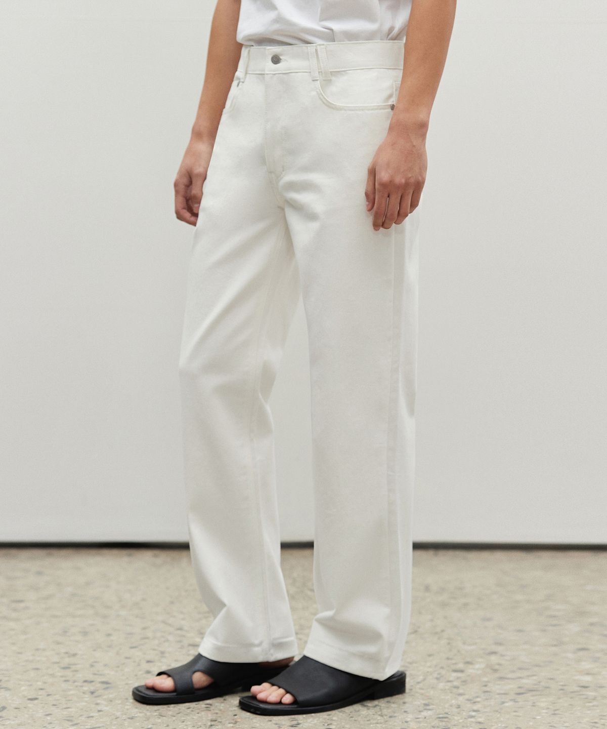 데케트(DECET) Dawn Semi Wide Jeans DCPT002Ivory