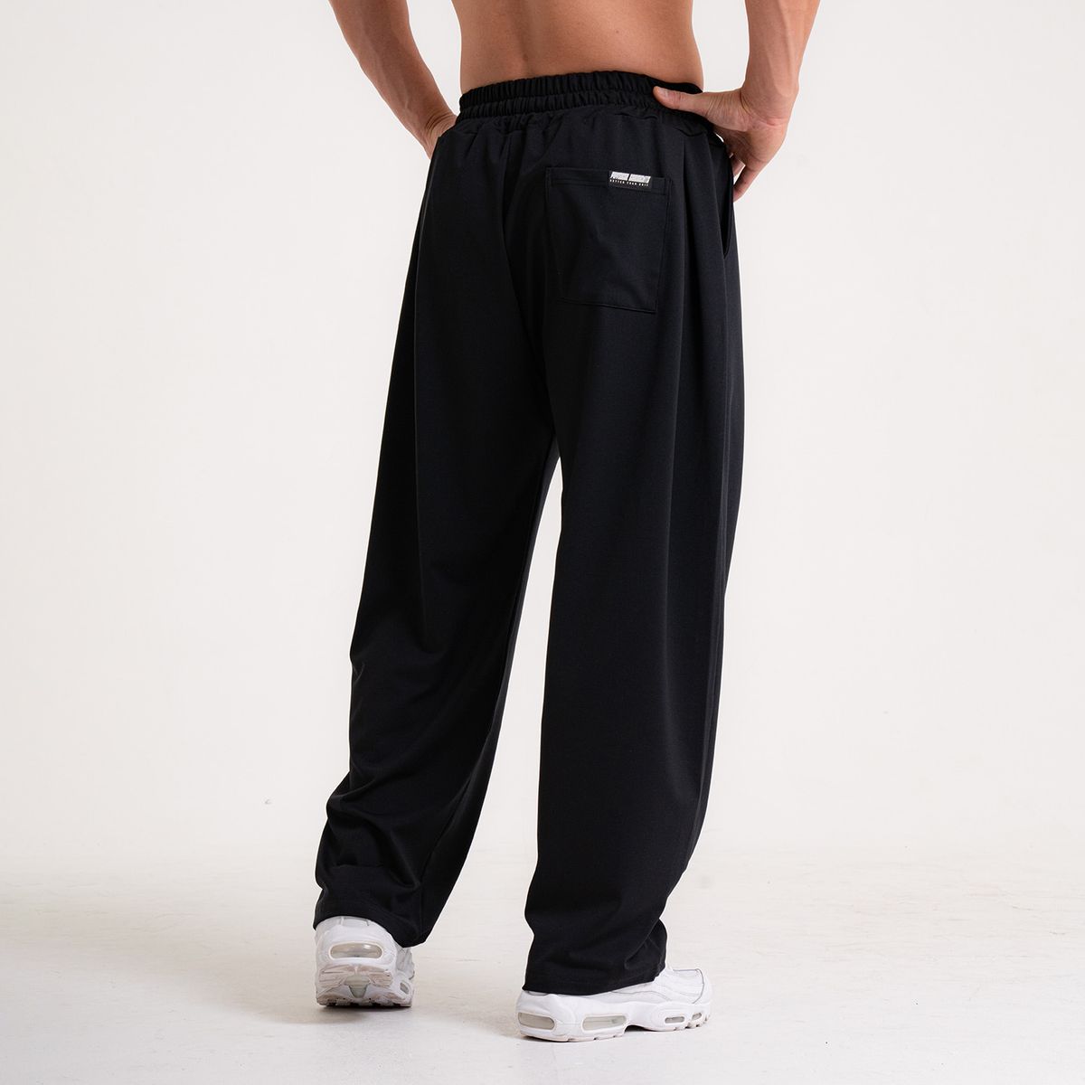피지컬가먼츠(PHYSICAL GARMENTS) P4024 기능성 핀턱 와이드 팬츠 [블랙]
