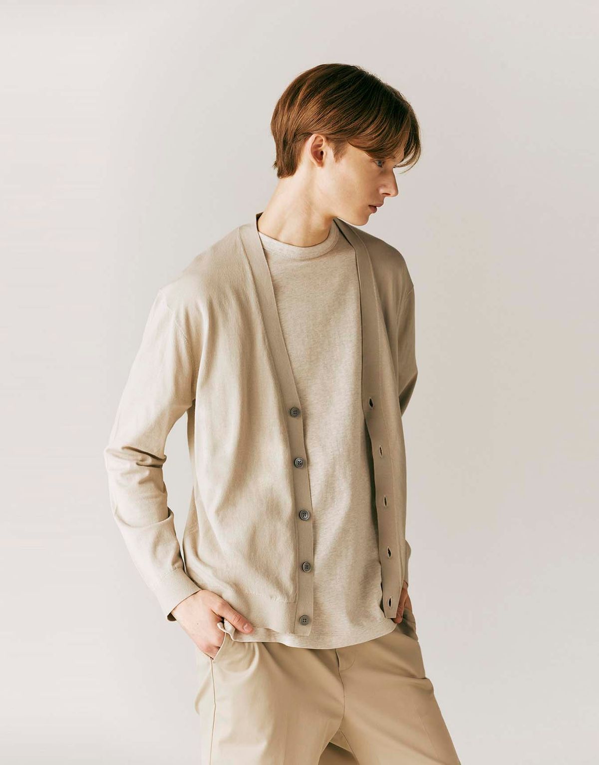 지오다노(GIORDANO) 브이넥 가디건 053505 [3color]