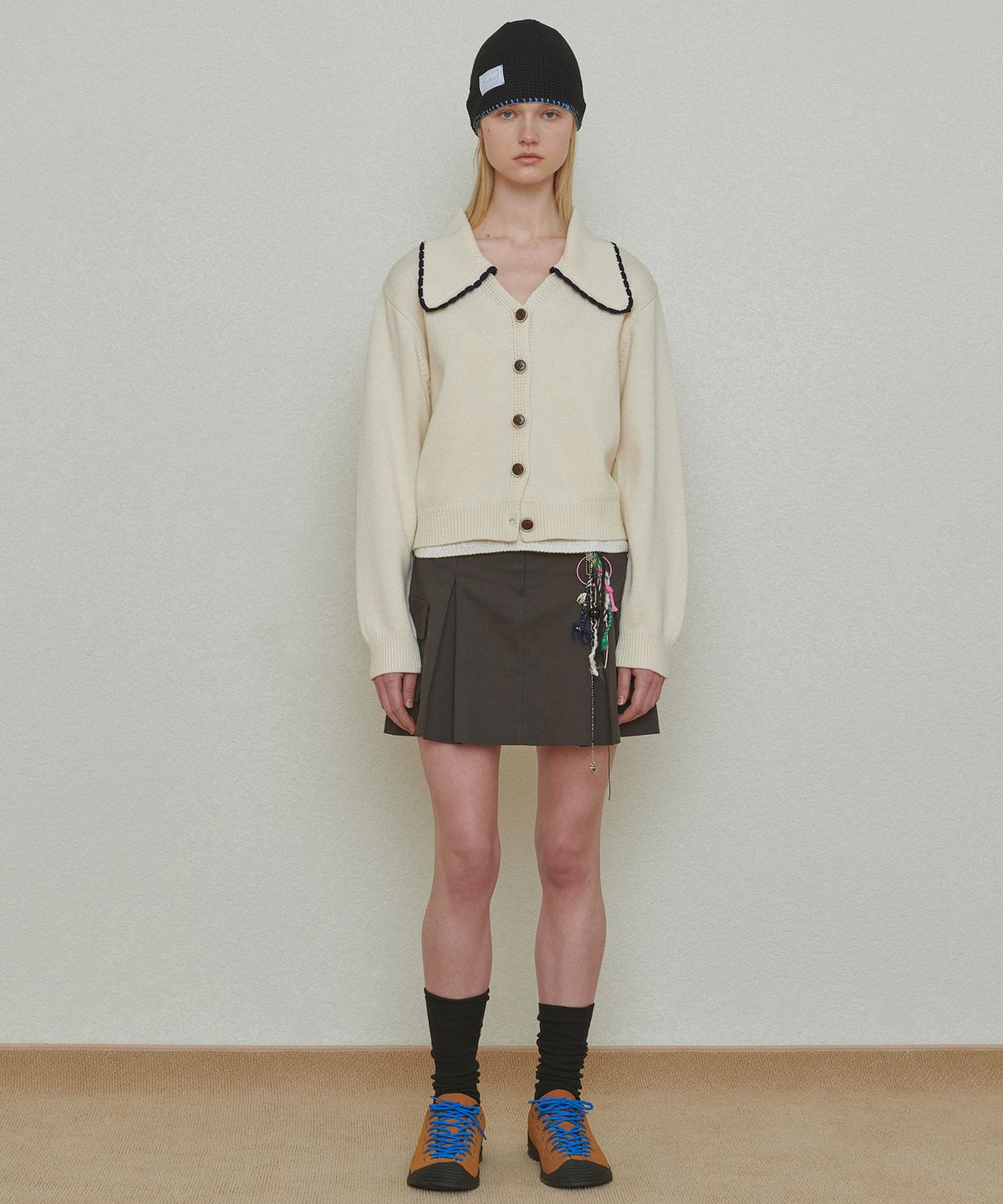 하케쉬(HACKESCH) Bivia Cardigan_Beige