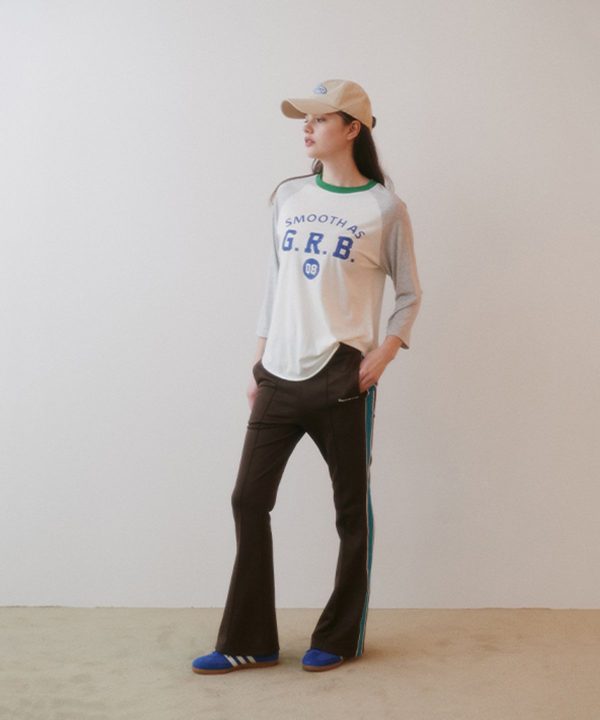 그린버터(GREENBUTTER) Raglan Sleeve Cookie T-shirt (Green/Blue)