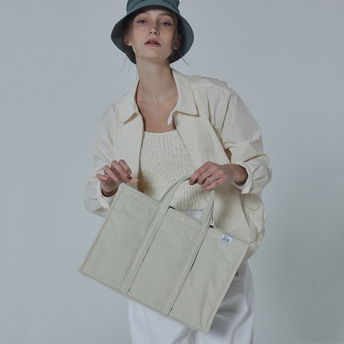 스위치(SWEETCH) TOTE BRIEF 001 WIDE M Cream