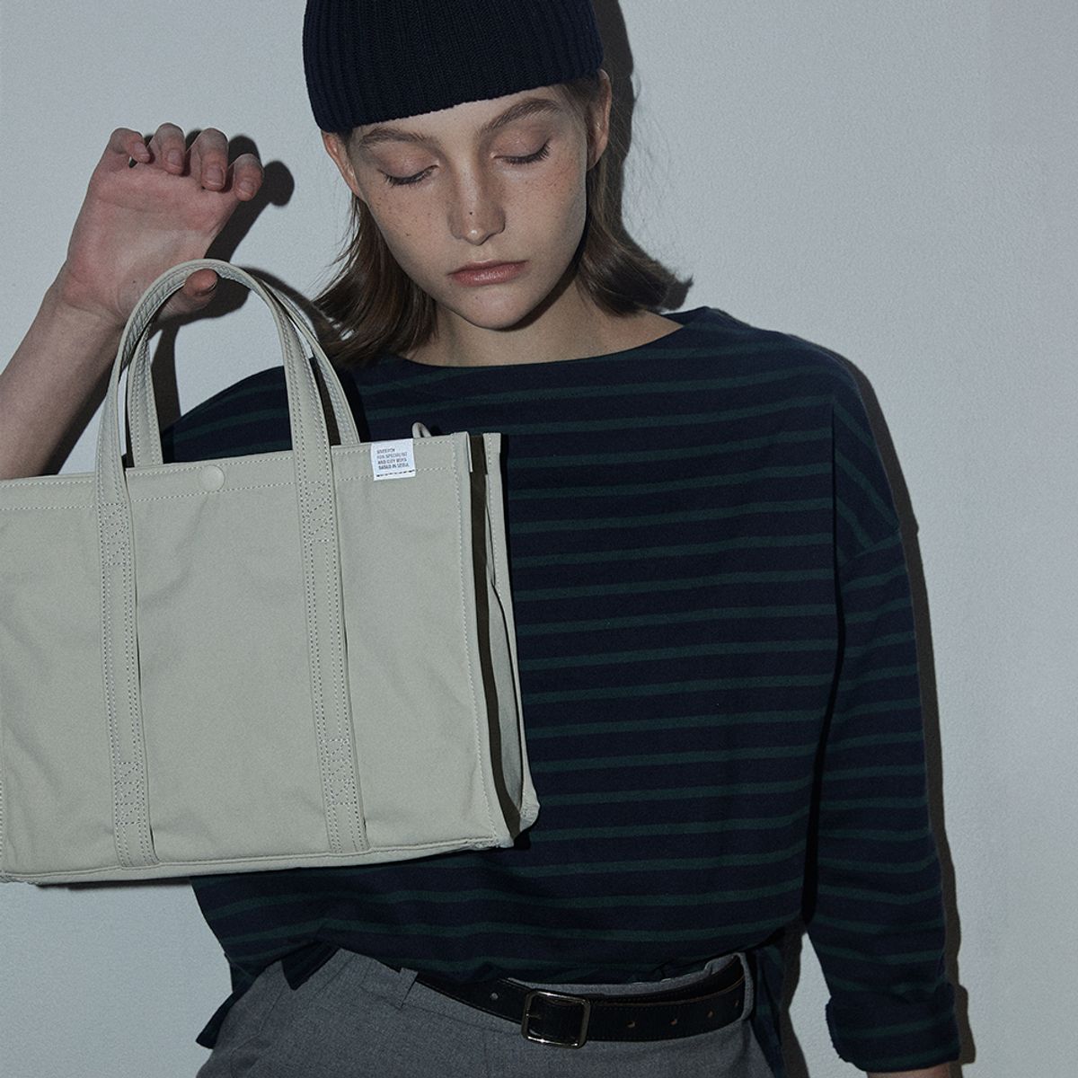 스위치(SWEETCH) TOTE BRIEF 001 WIDE S Cream