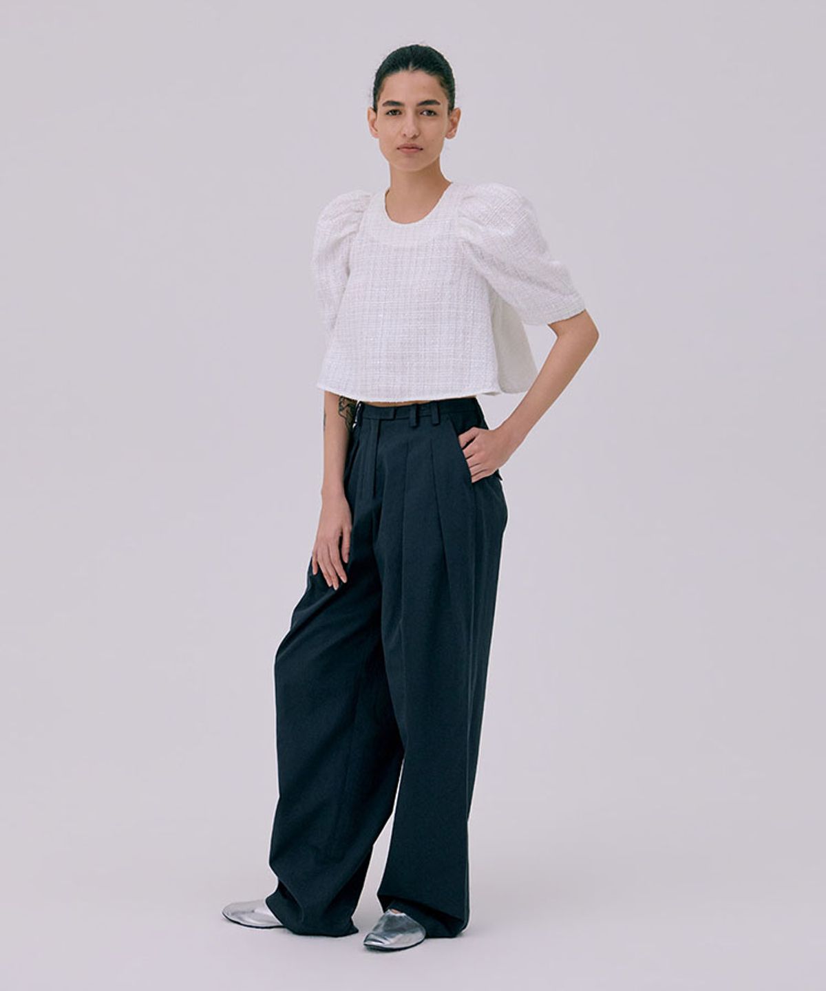 분더캄머(WNDERKAMMER) 26 Tweed puff top_white(26 트위드 퍼프 탑_화이트)