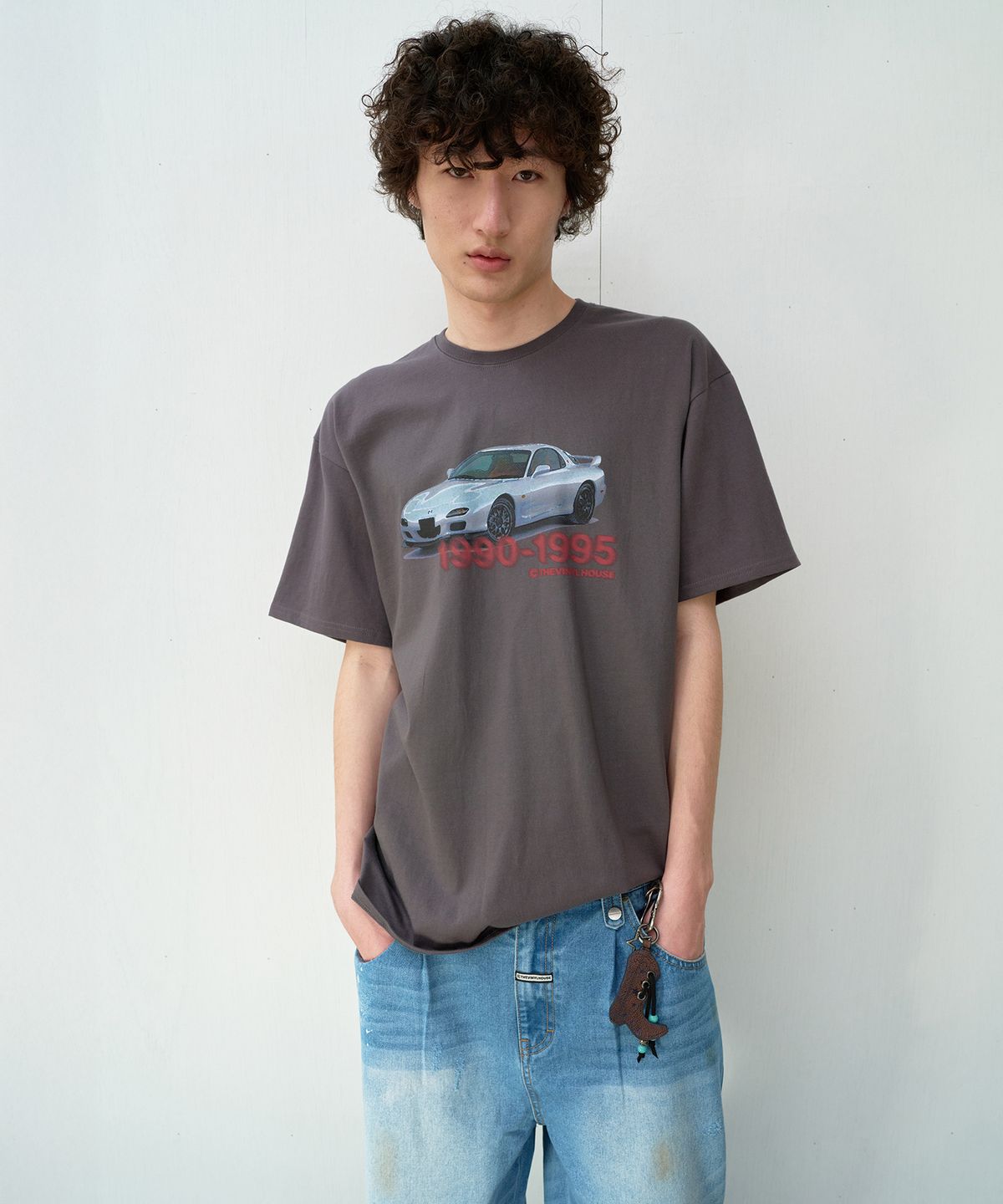 더바이닐하우스(THEVINYLHOUSE) OLD CAR TEE 2colors (VH2DSUT502A)