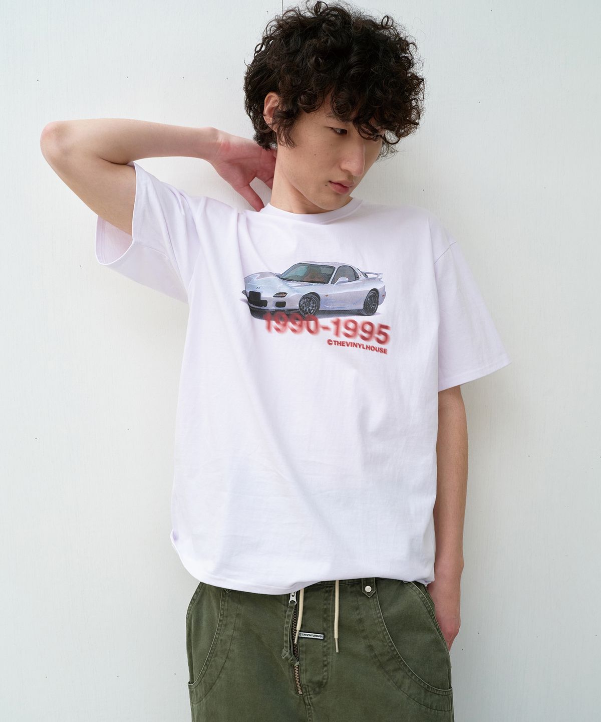 더바이닐하우스(THEVINYLHOUSE) OLD CAR TEE WHITE (VH2DSUT502A)