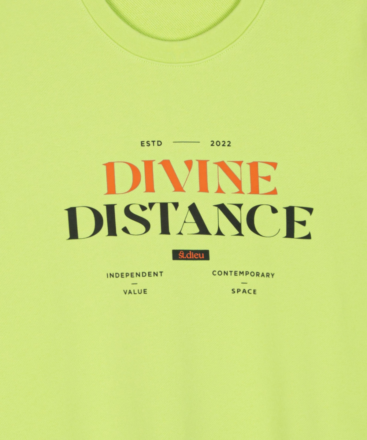 디바인디스턴스(DIVINE DISTANCE) 레터링 비비드 맨투맨 [라임]