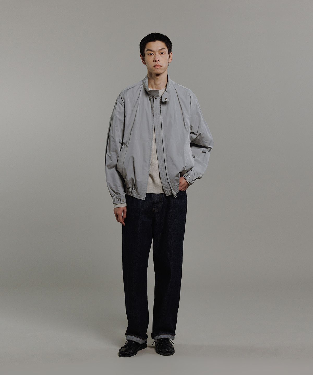 블랭크룸(BLANKROOM) 해링턴 쉘 자켓_KHAKI GRAY
