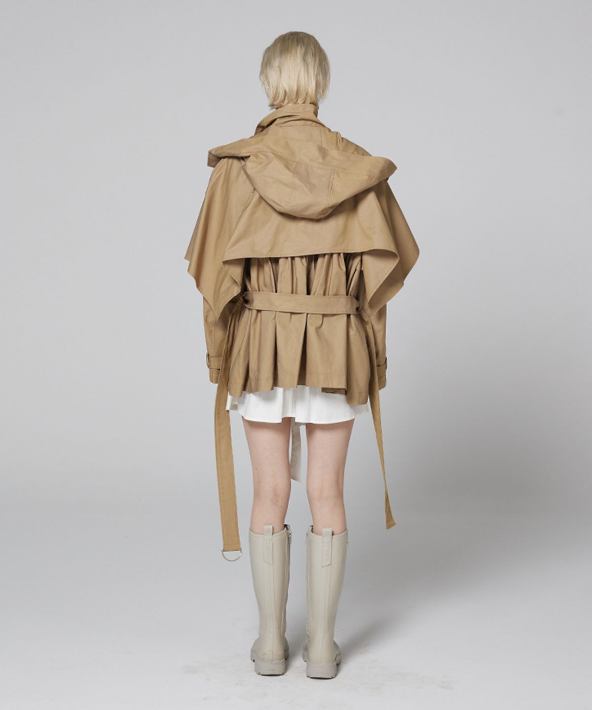 므아므(MMAM) Short trench coat