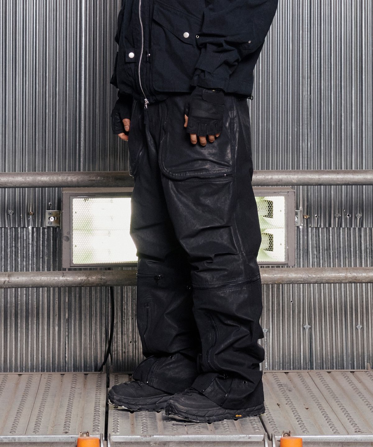 그레일즈(GRAILZ) AFV CARGO PANTS [BLACK]