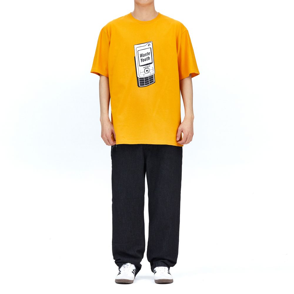 MUSINSA公式 | MAHAGRID WASTE YOUTH T-Shirt MUSTARD (MG2DMMT521A)