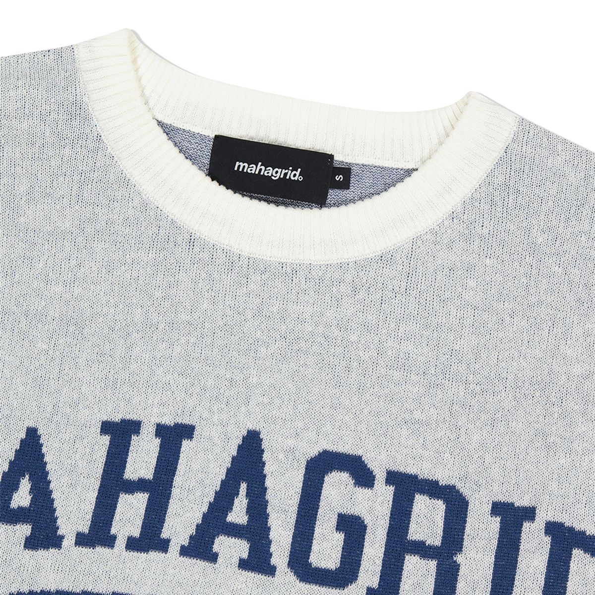 마하그리드(MAHAGRID) COLLEGE LOGO HALF KNIT IVORY(MG2DMMK601A)