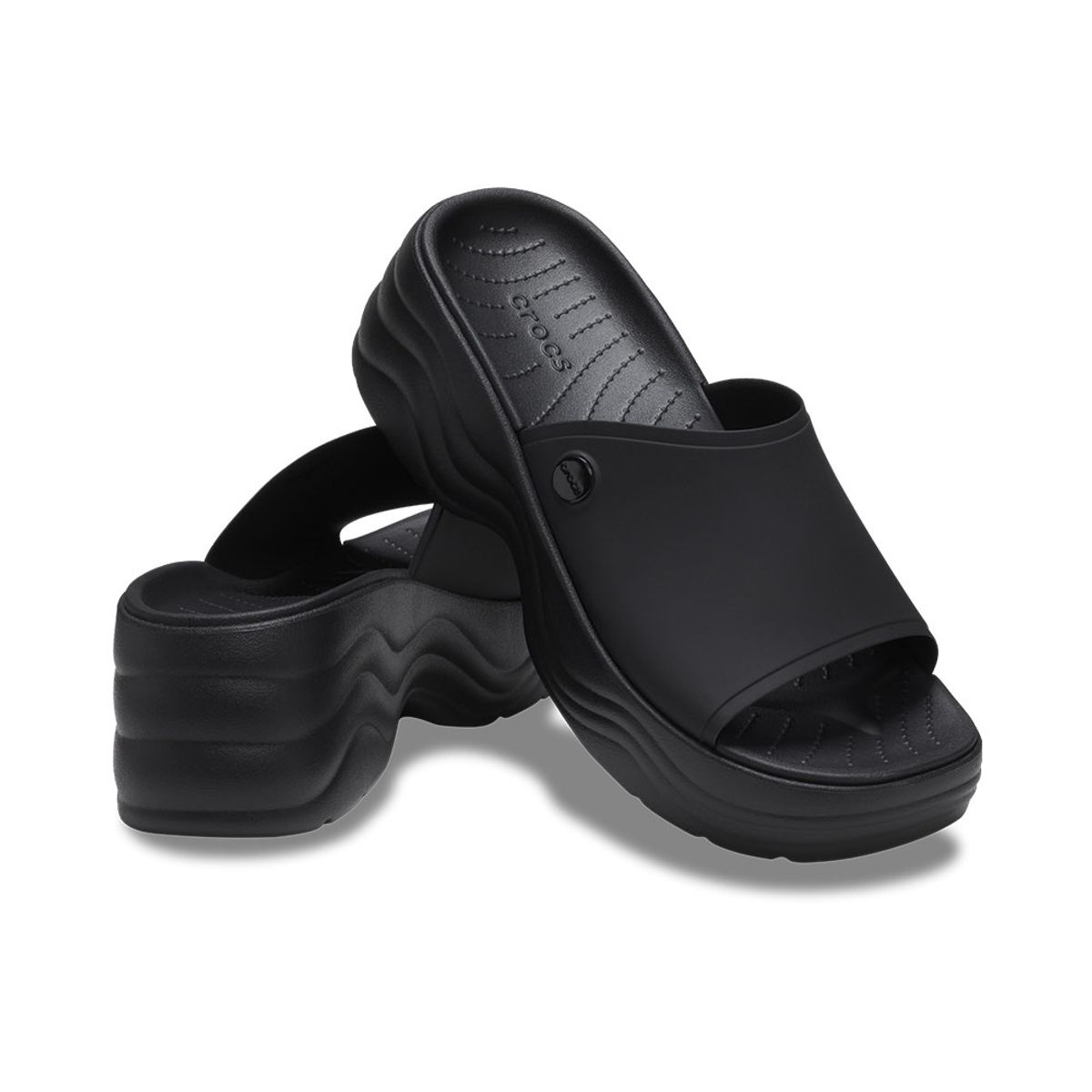 크록스(CROCS) 여성 스카이라인 슬라이드 BK (23SWSL208182)