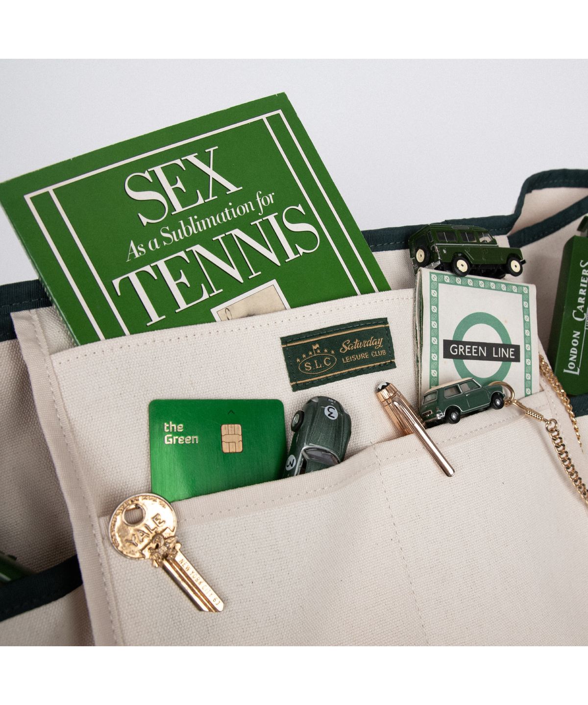세러데이 레저 클럽(SATURDAY LEISURE CLUB) Stripe Webbing Pockets Shoulder Bag - Ivory & British Racing Green