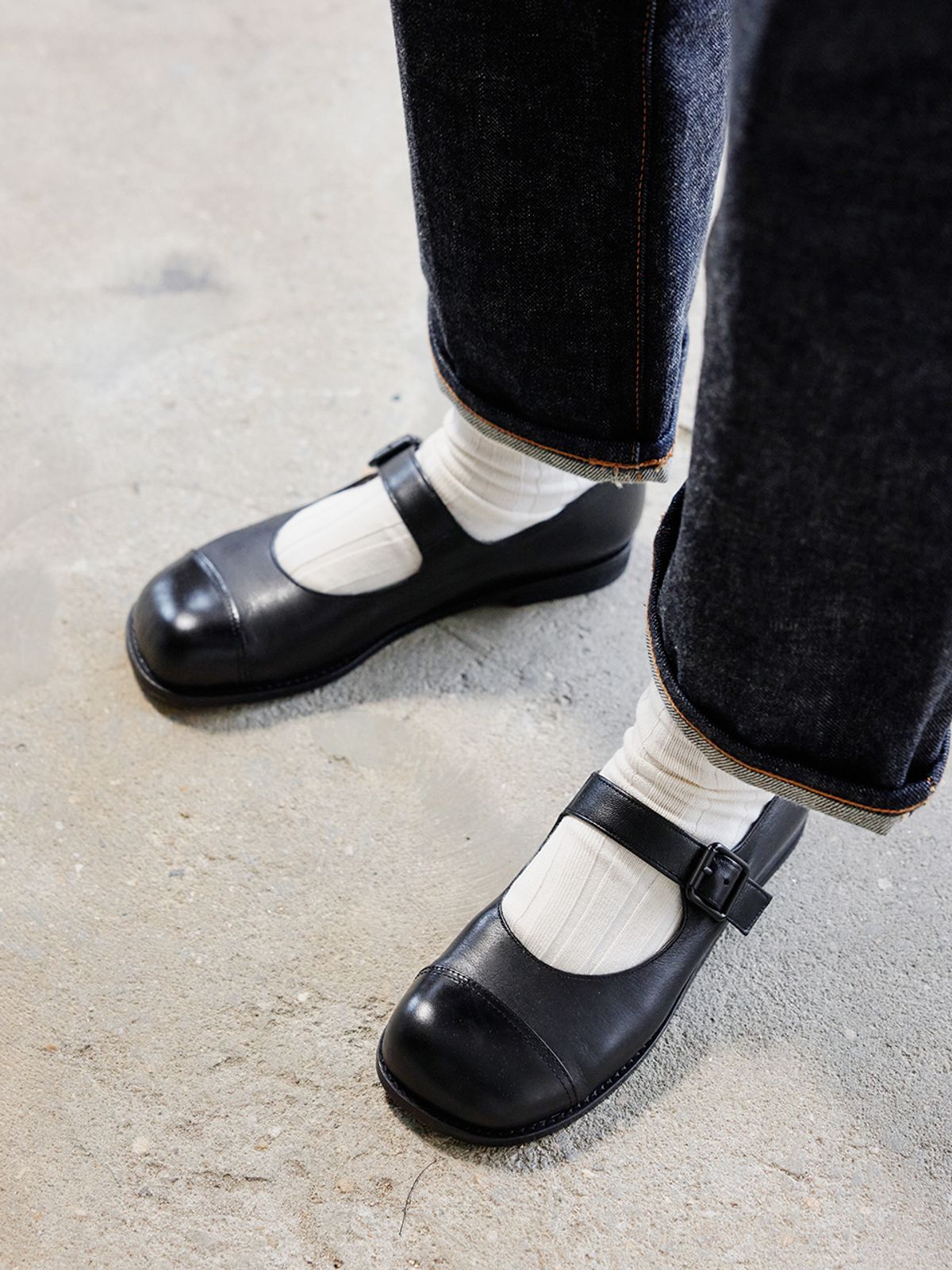 바이언스(BYEUUNS) BMP22211 COMBI PEBBLE MARYJANE LOAFER / 2 color